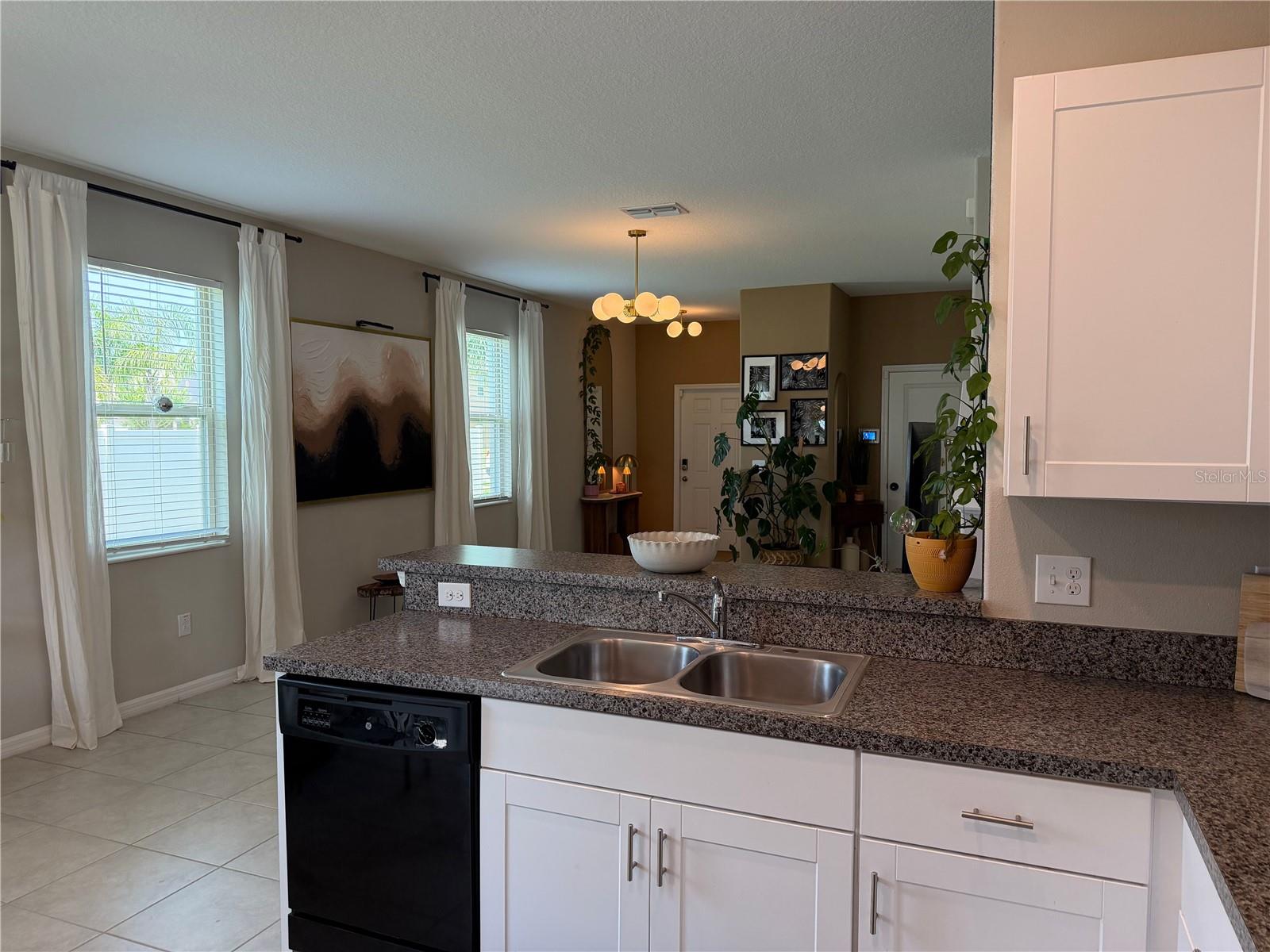 4503 Globe Thistle Dr Property Photo 16