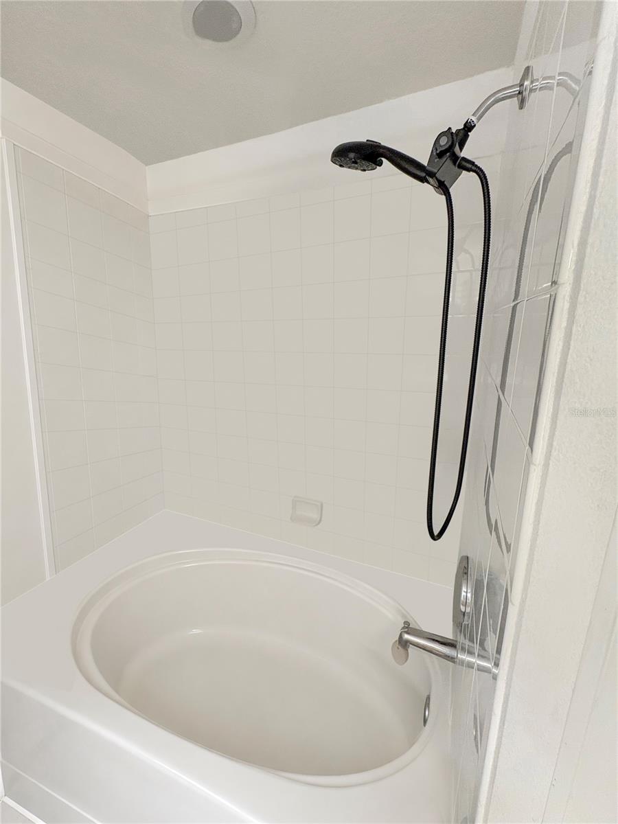 4924 Chatham Gate Dr Property Photo 29