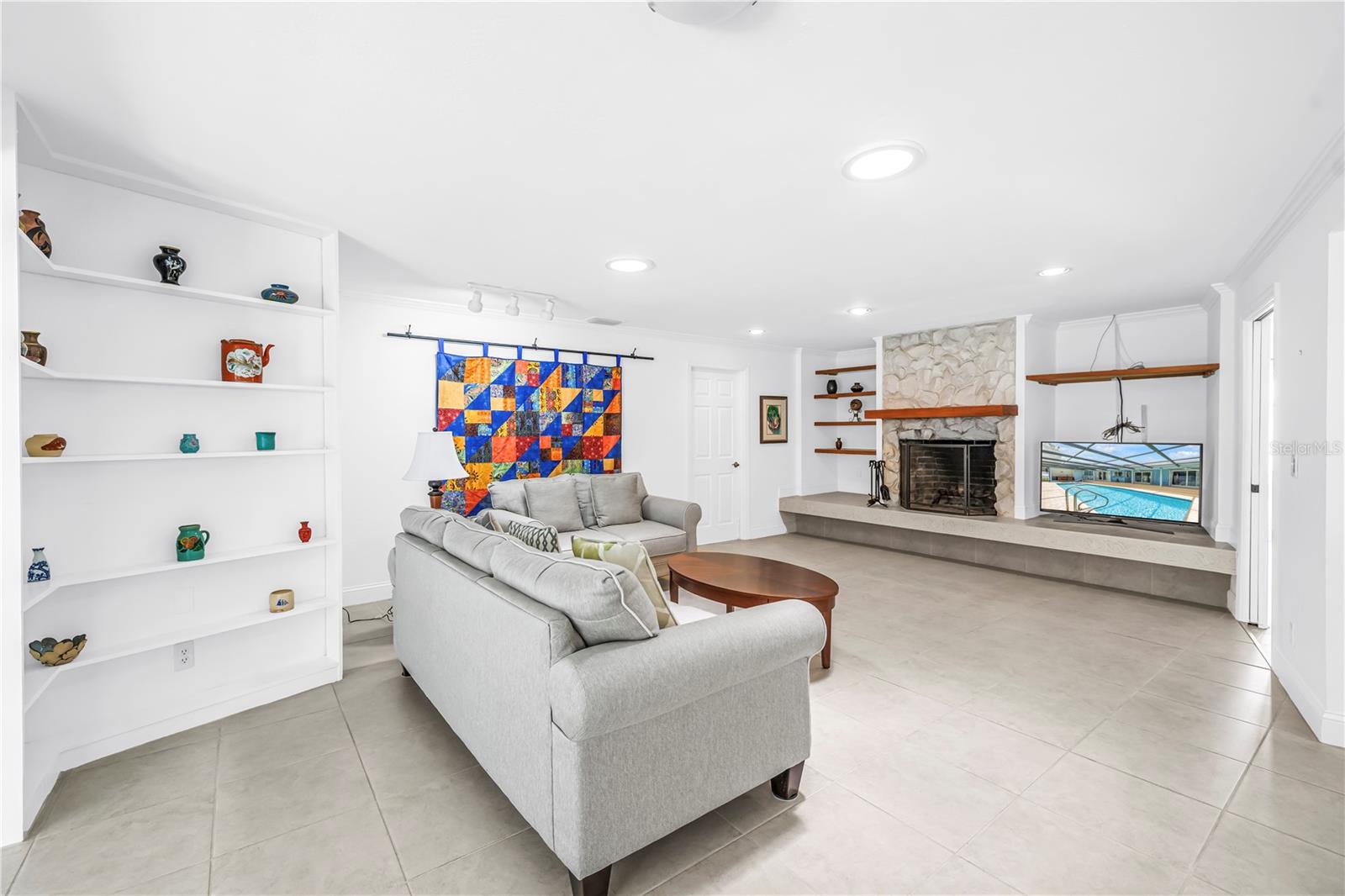 3000 Heron Pl Property Photo 24