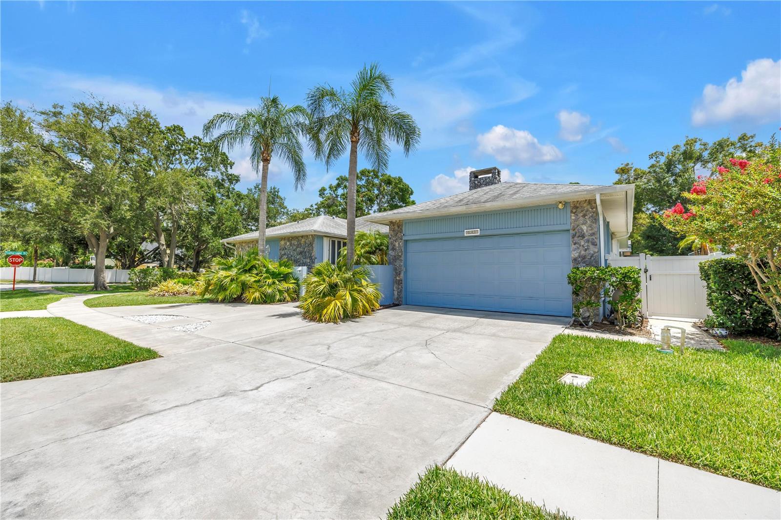 3000 Heron Pl Property Photo 38