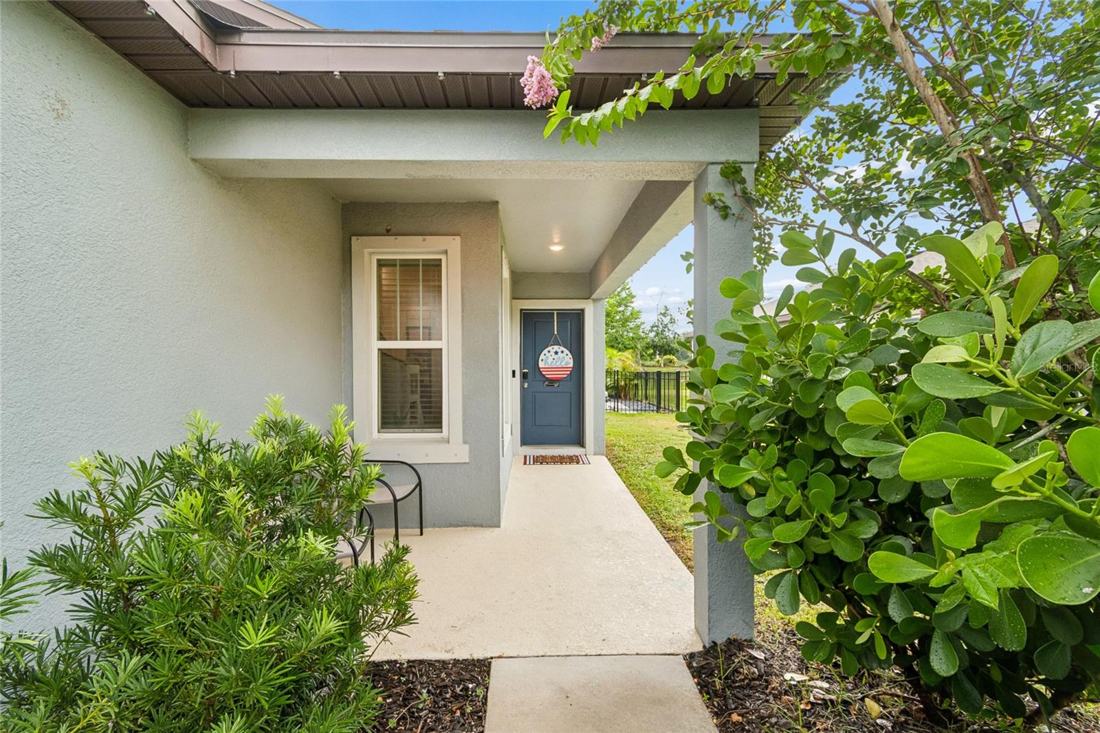 9047 Royal River Cir Property Photo 1