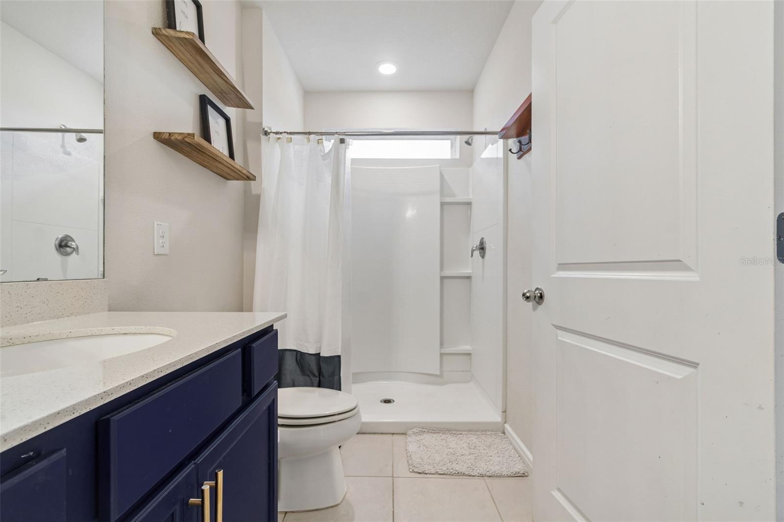 9047 Royal River Cir Property Photo 15