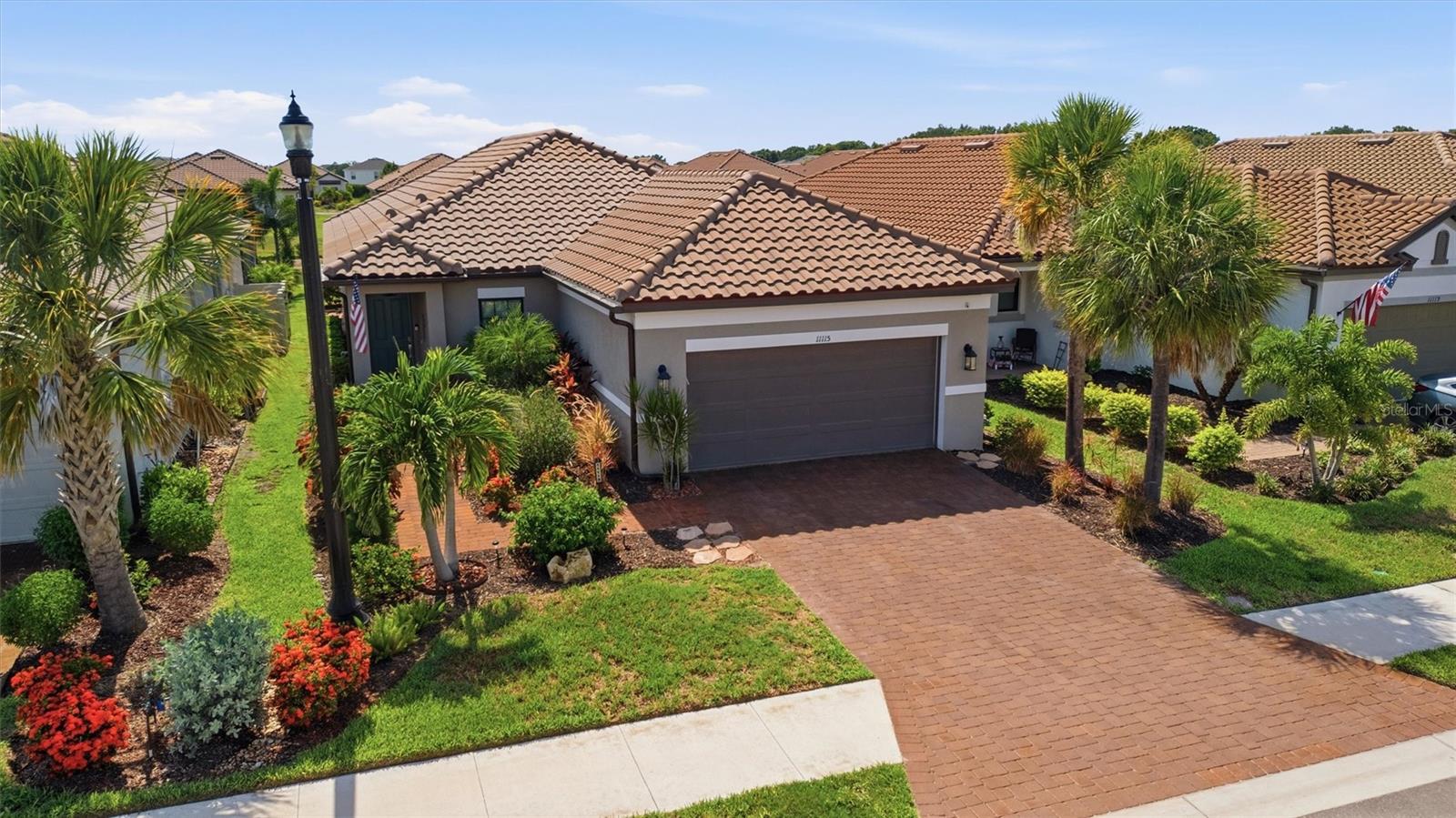 11115 Devonbridge Dr Property Photo 3
