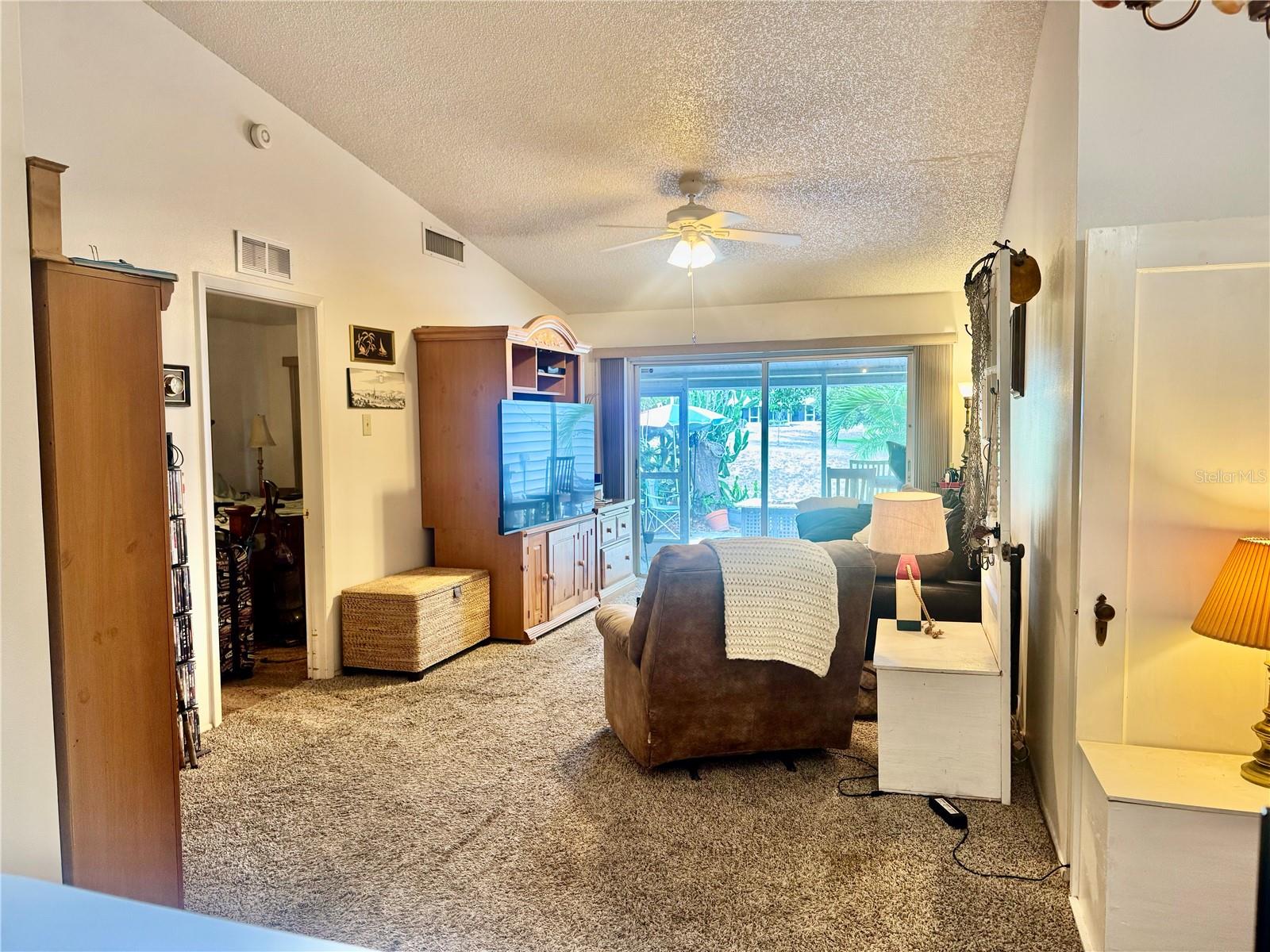 3121 Beecher Dr E #d Property Photo 9