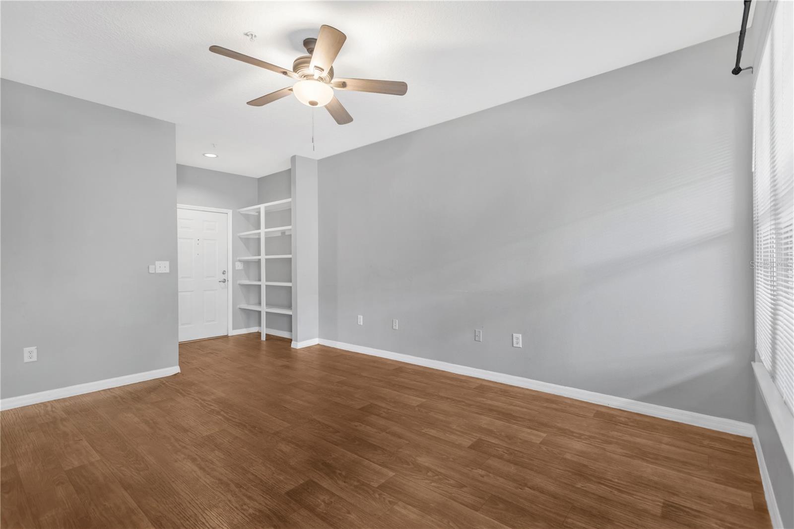 1810 E Palm Ave #6204 Property Photo 5
