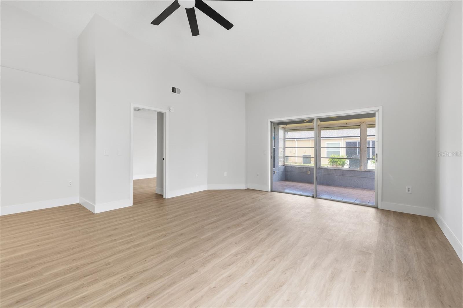 7705 Balharbour Dr Property Photo 12