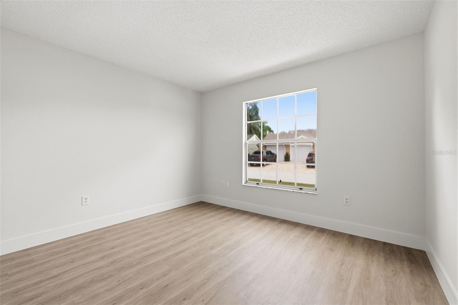 7705 Balharbour Dr Property Photo 19