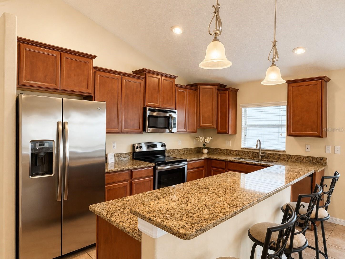 15406 Feather Star Place Property Photo 5
