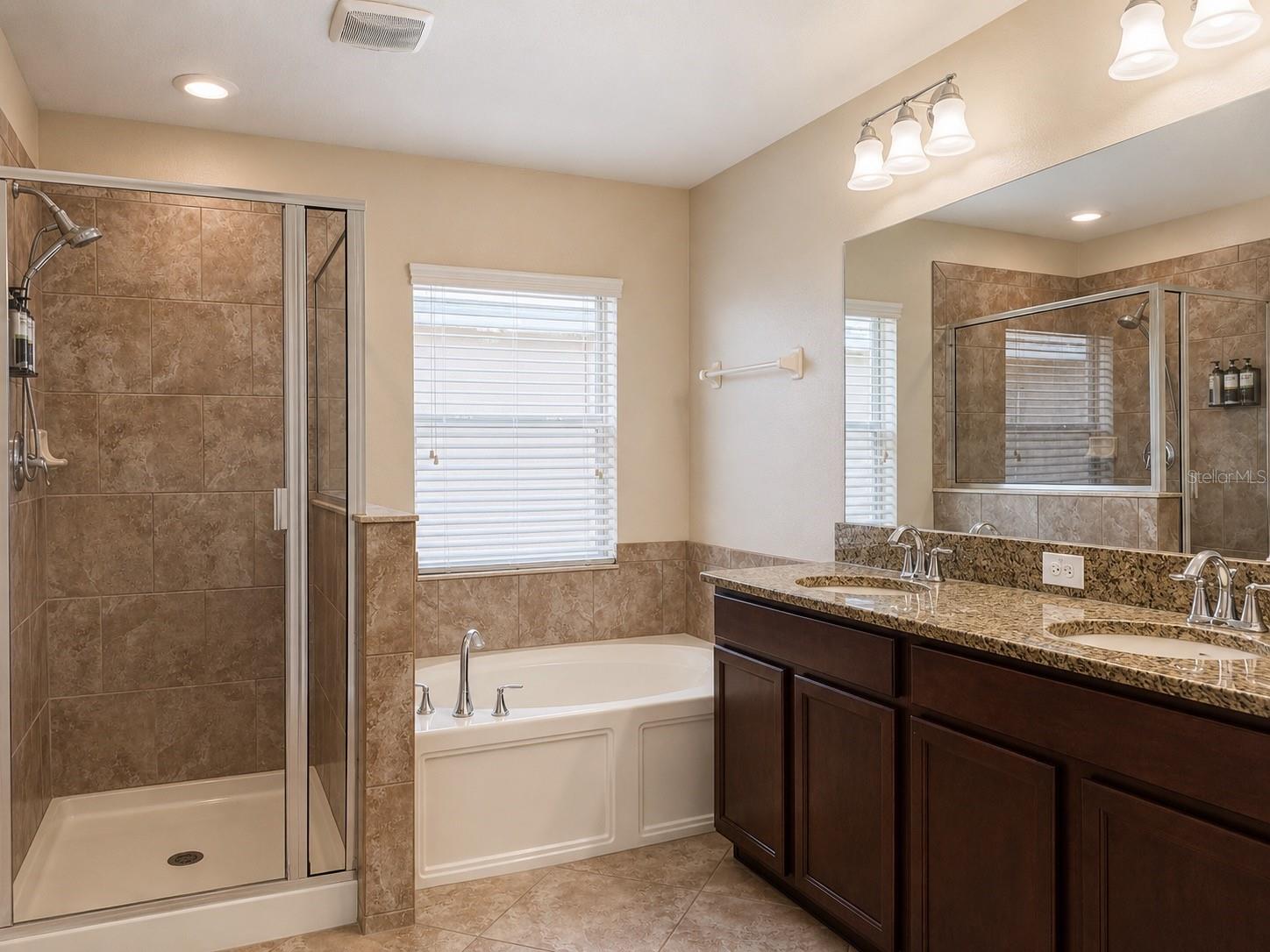 15406 Feather Star Place Property Photo 25