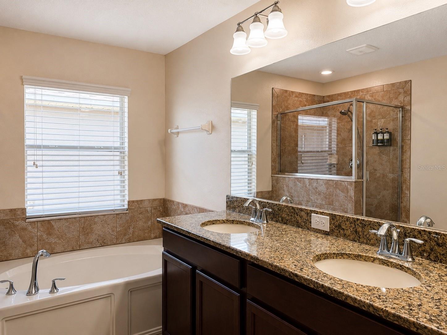 15406 Feather Star Place Property Photo 26