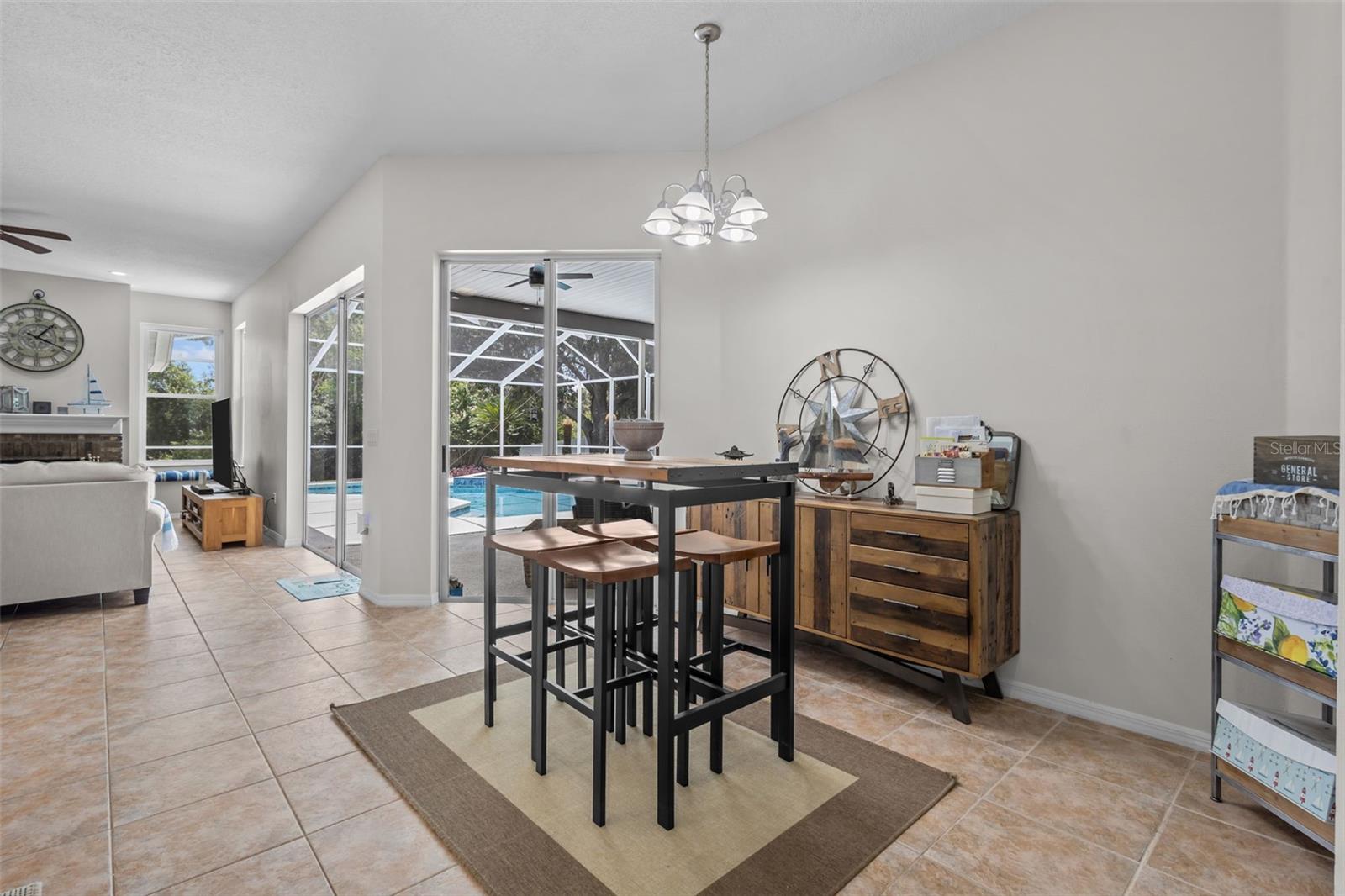 4305 Gentrice Dr Property Photo 11