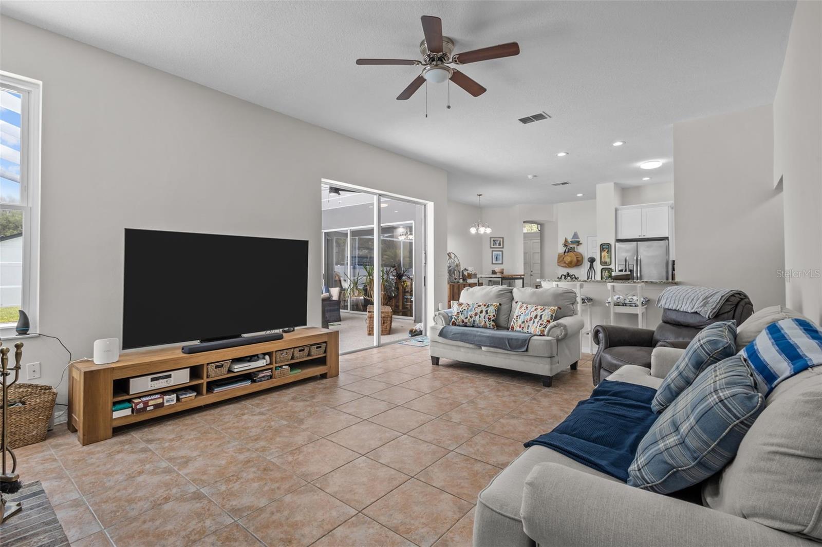 4305 Gentrice Dr Property Photo 14