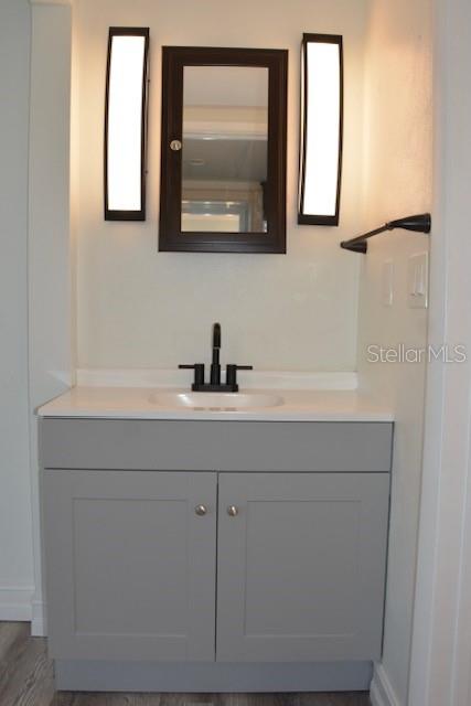 3438 Moog Rd Property Photo 17
