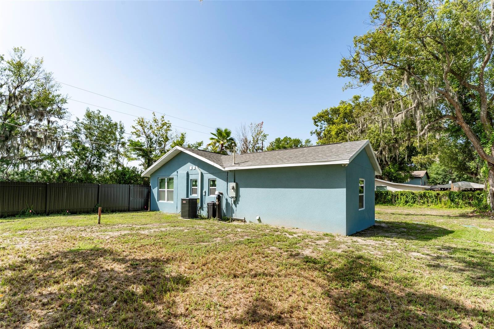 21149 Little Lake Thomas Rd Property Photo 32