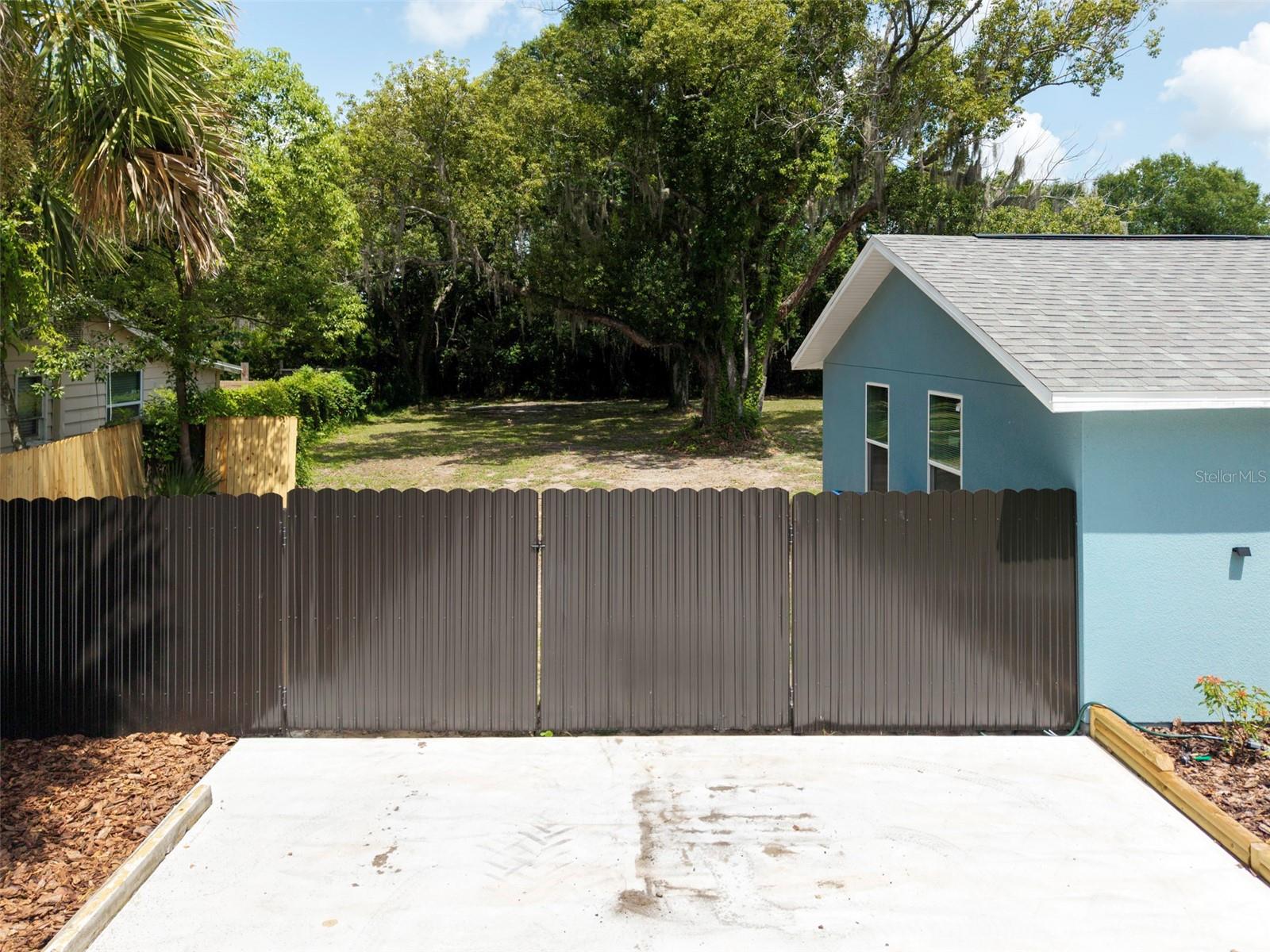 21149 Little Lake Thomas Rd Property Photo 45