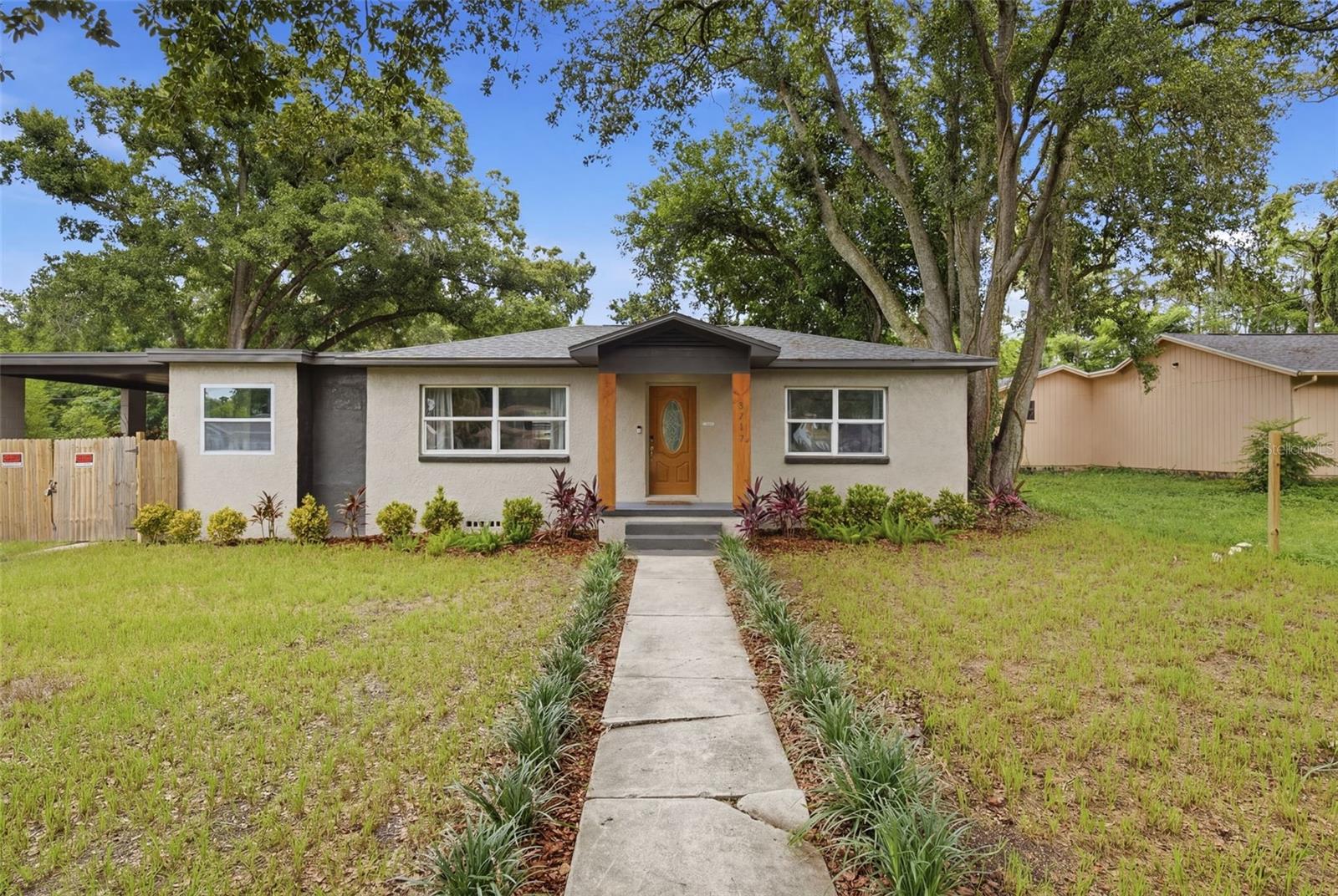 8719 N TEMPLE AVE Property Photo 1