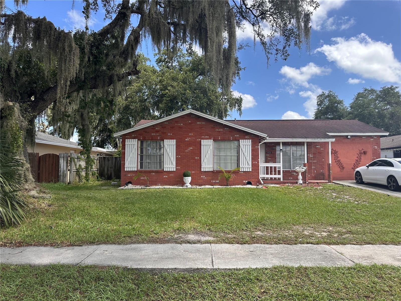 8848 OAK CIR Property Photo 1