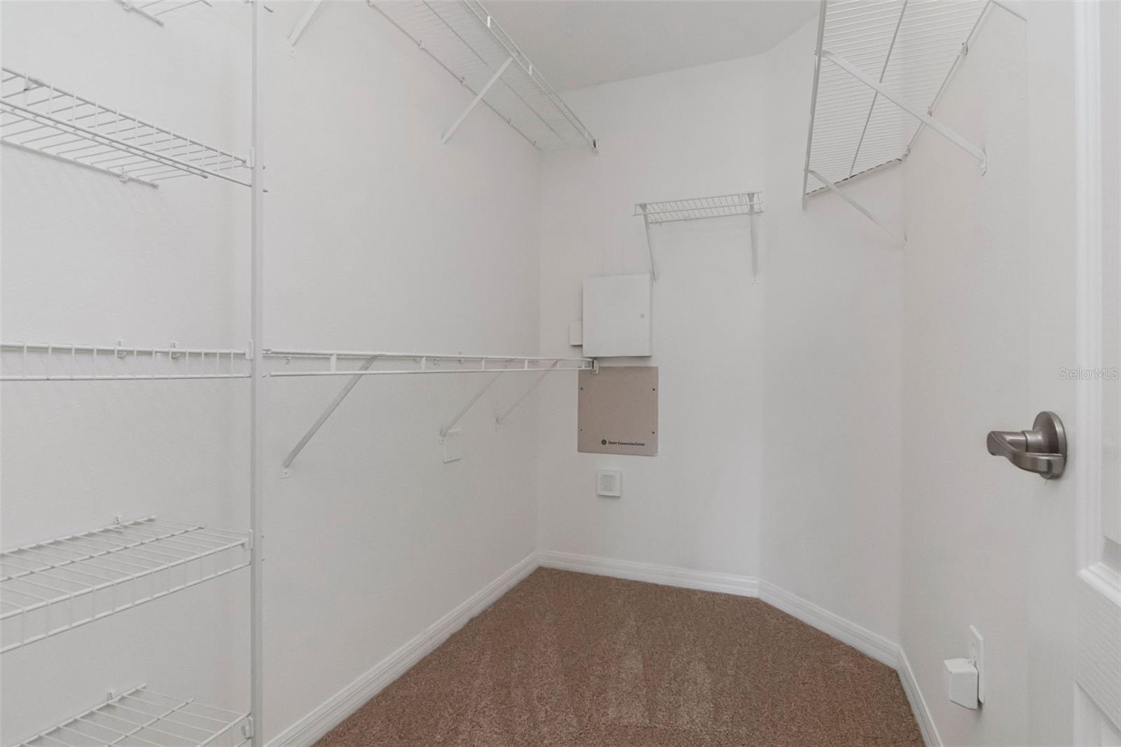2313 Lawrence Hall St Property Photo 13
