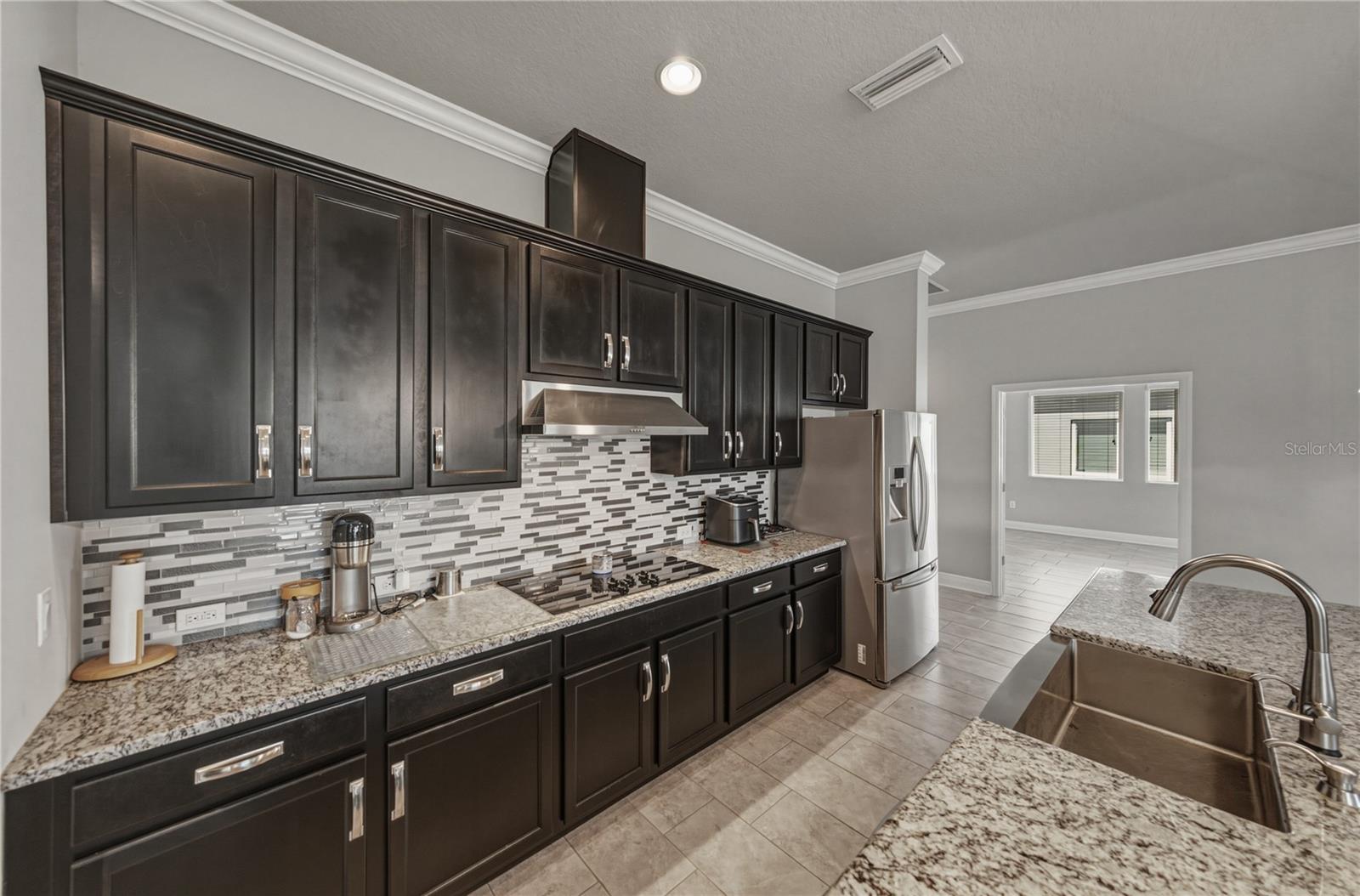 1017 Tracey Ann Loop Property Photo 10