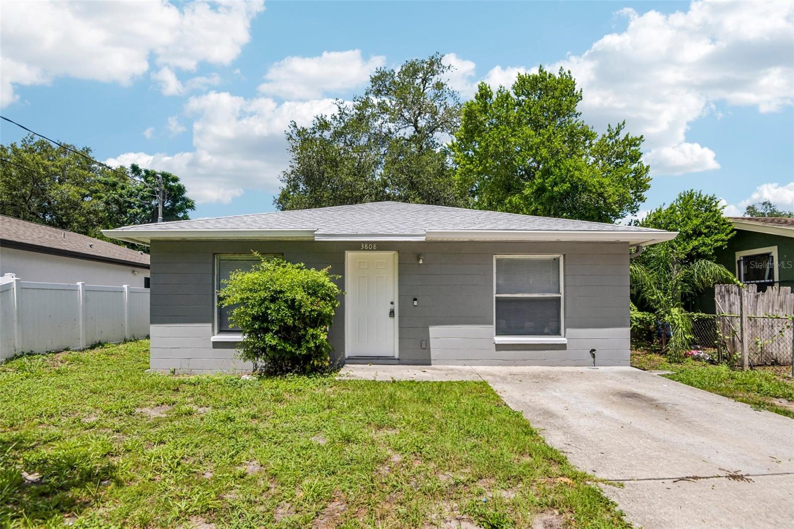 3808 N WHITTIER ST Property Photo 1