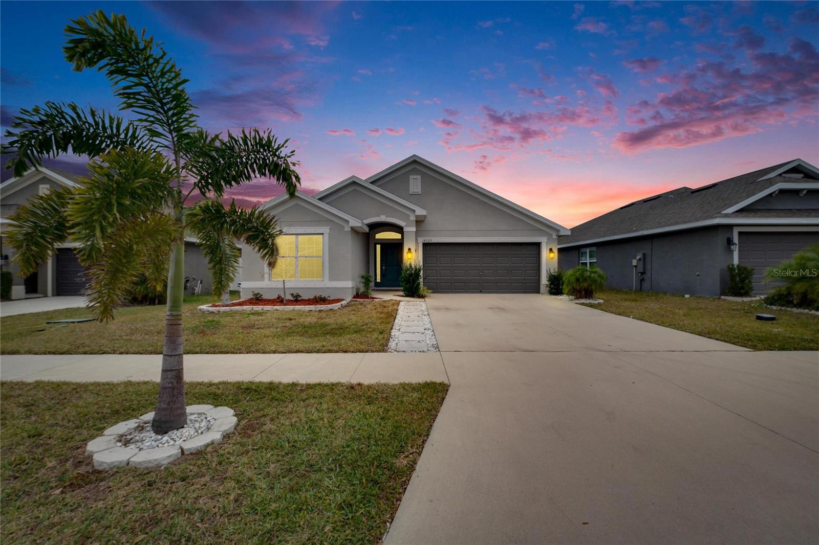 14525 Scottburgh Glen Dr Property Photo 1