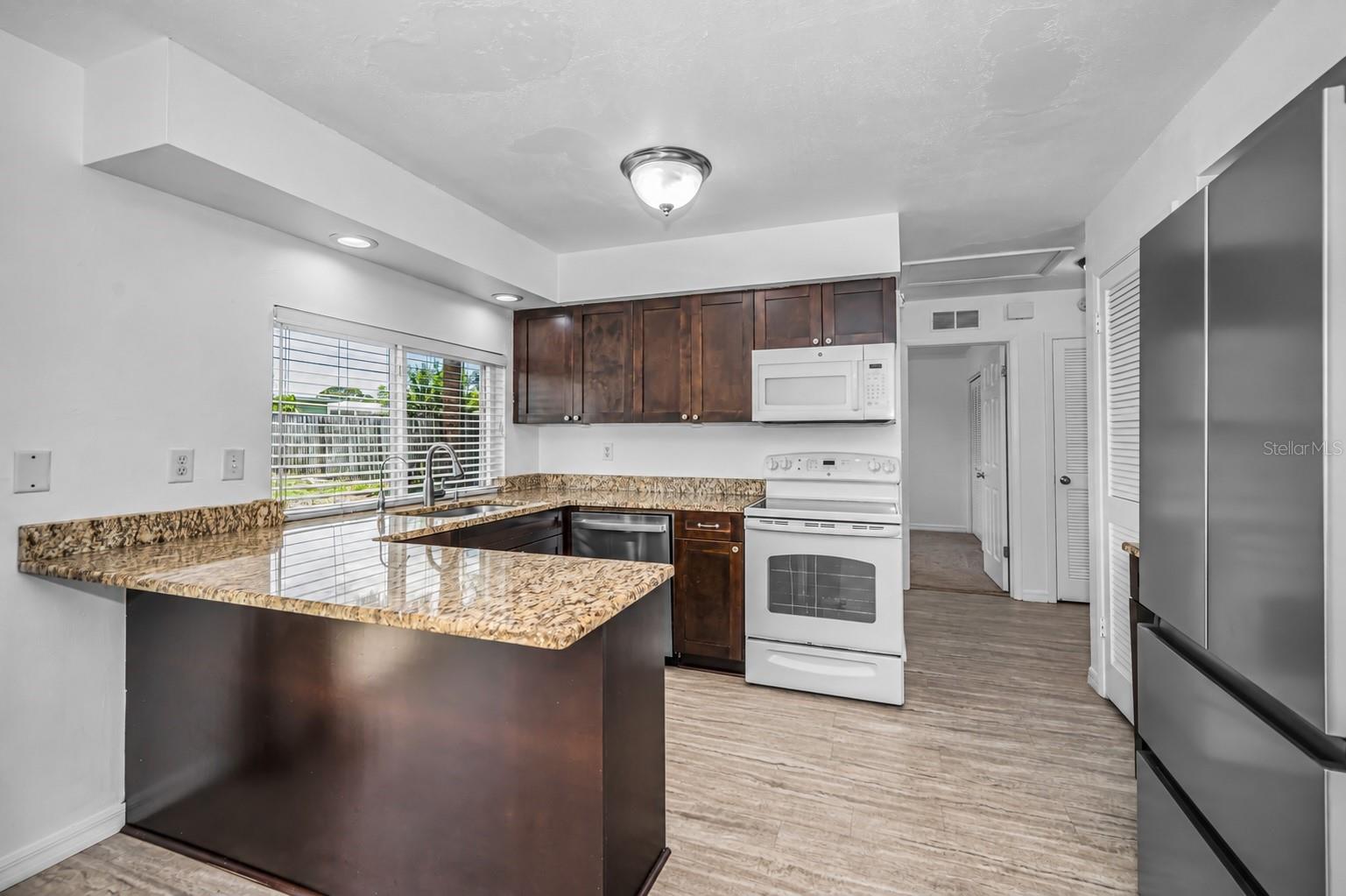 6464 107th Ter N Property Photo 17