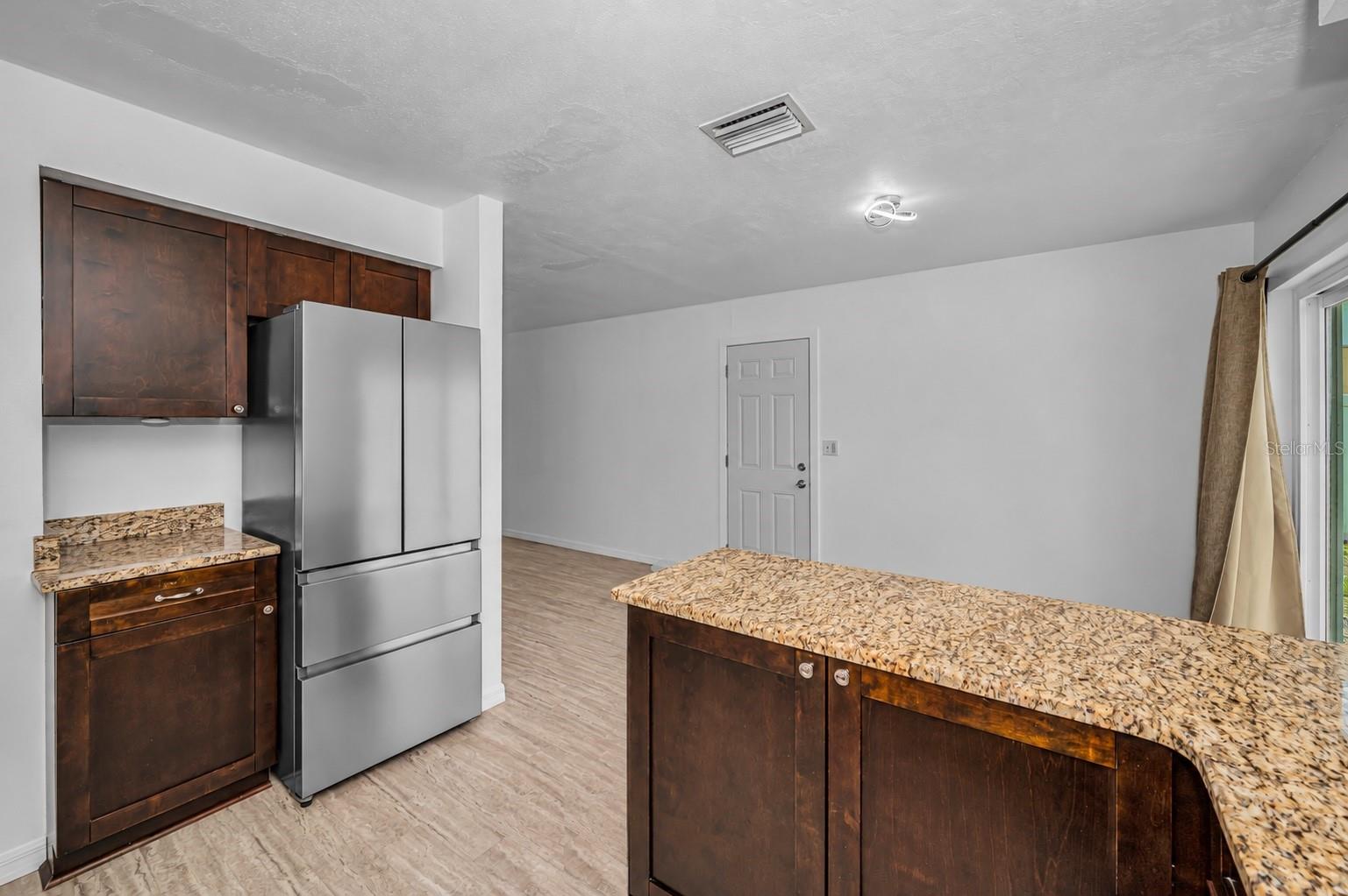 6464 107th Ter N Property Photo 19