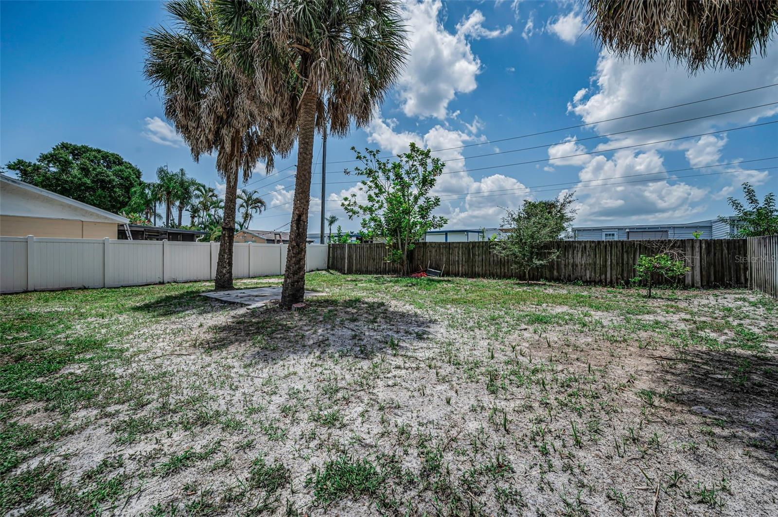 6464 107th Ter N Property Photo 33