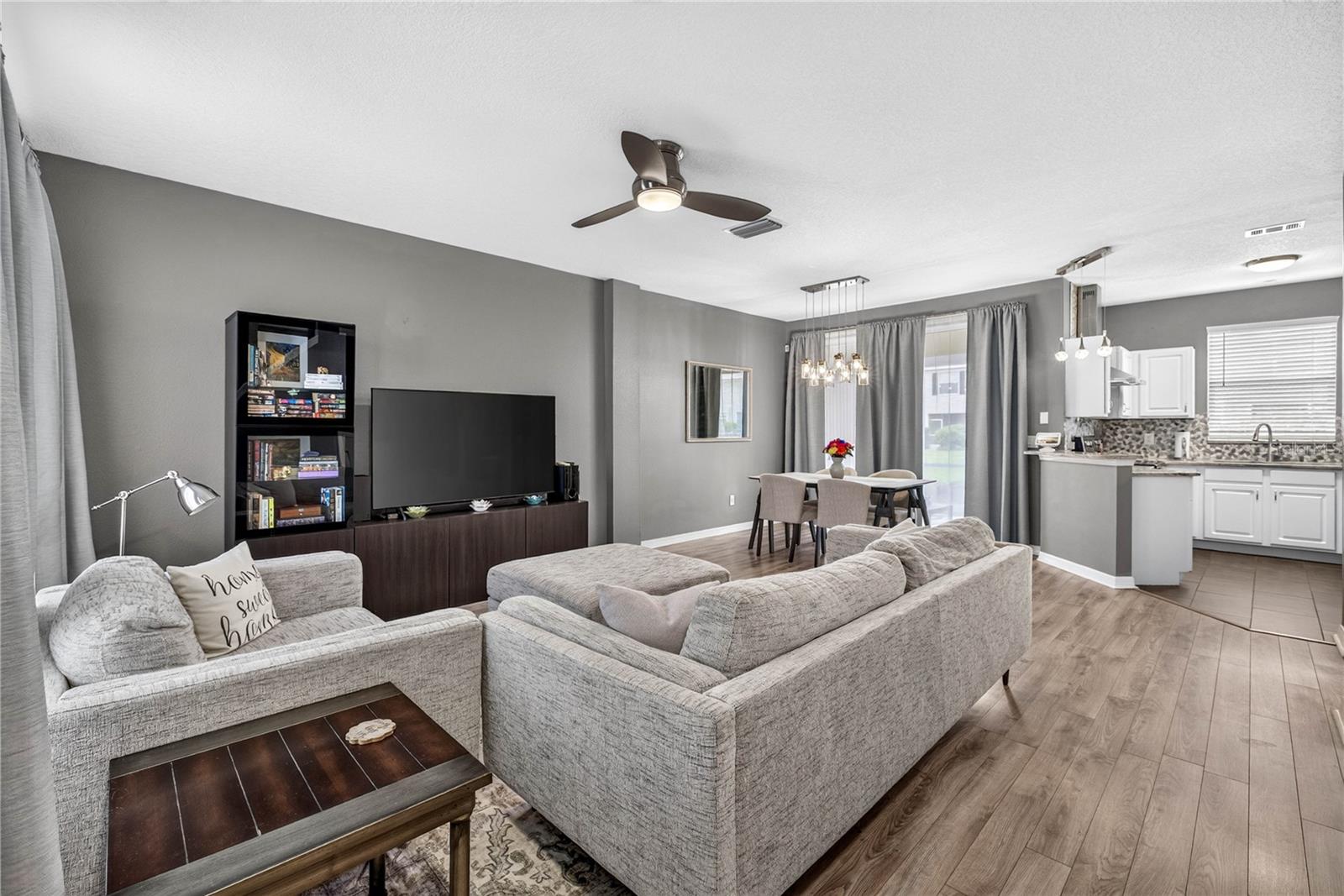 12315 Country White Cir Property Photo 4