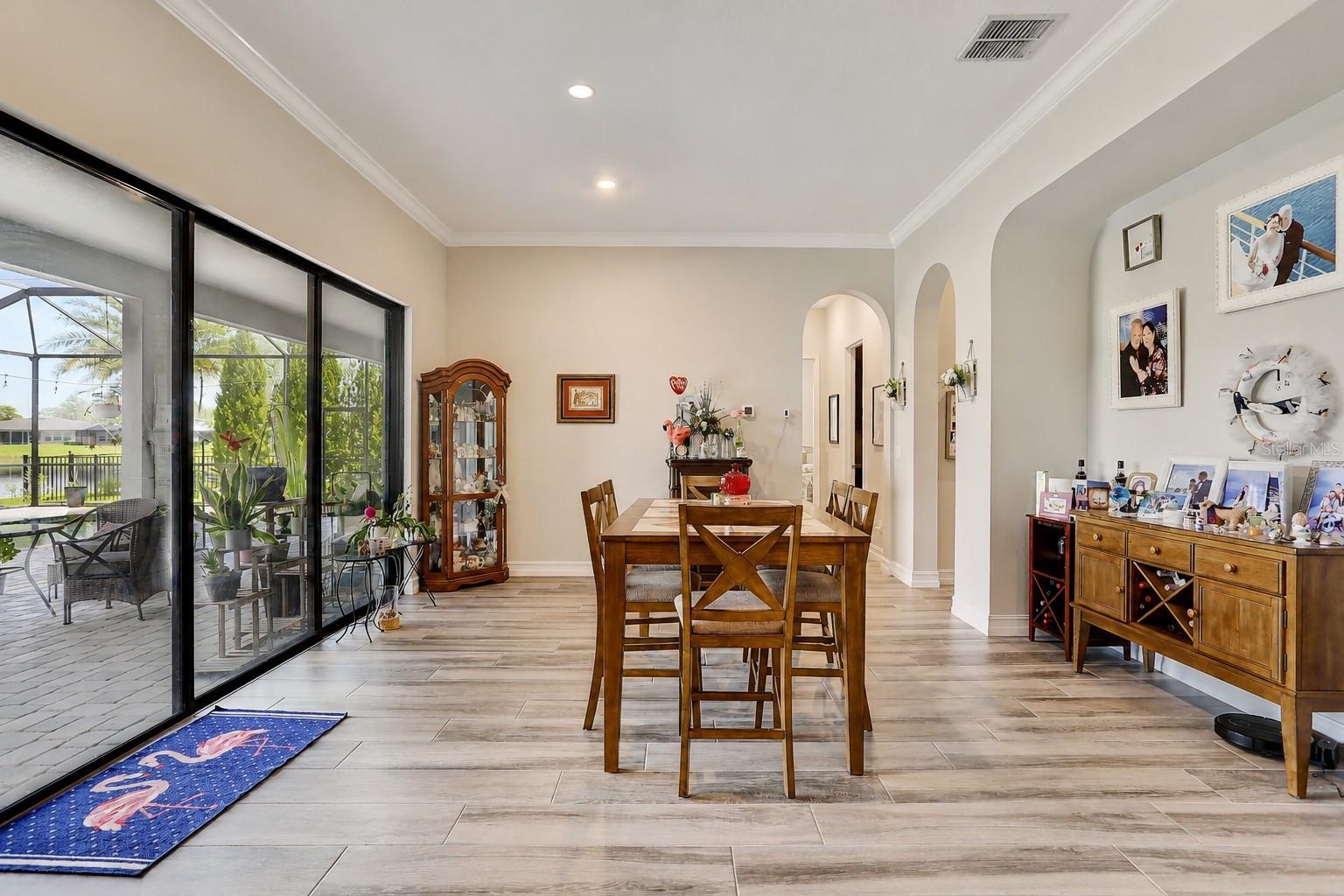 18014 Woodland View Dr Property Photo 32