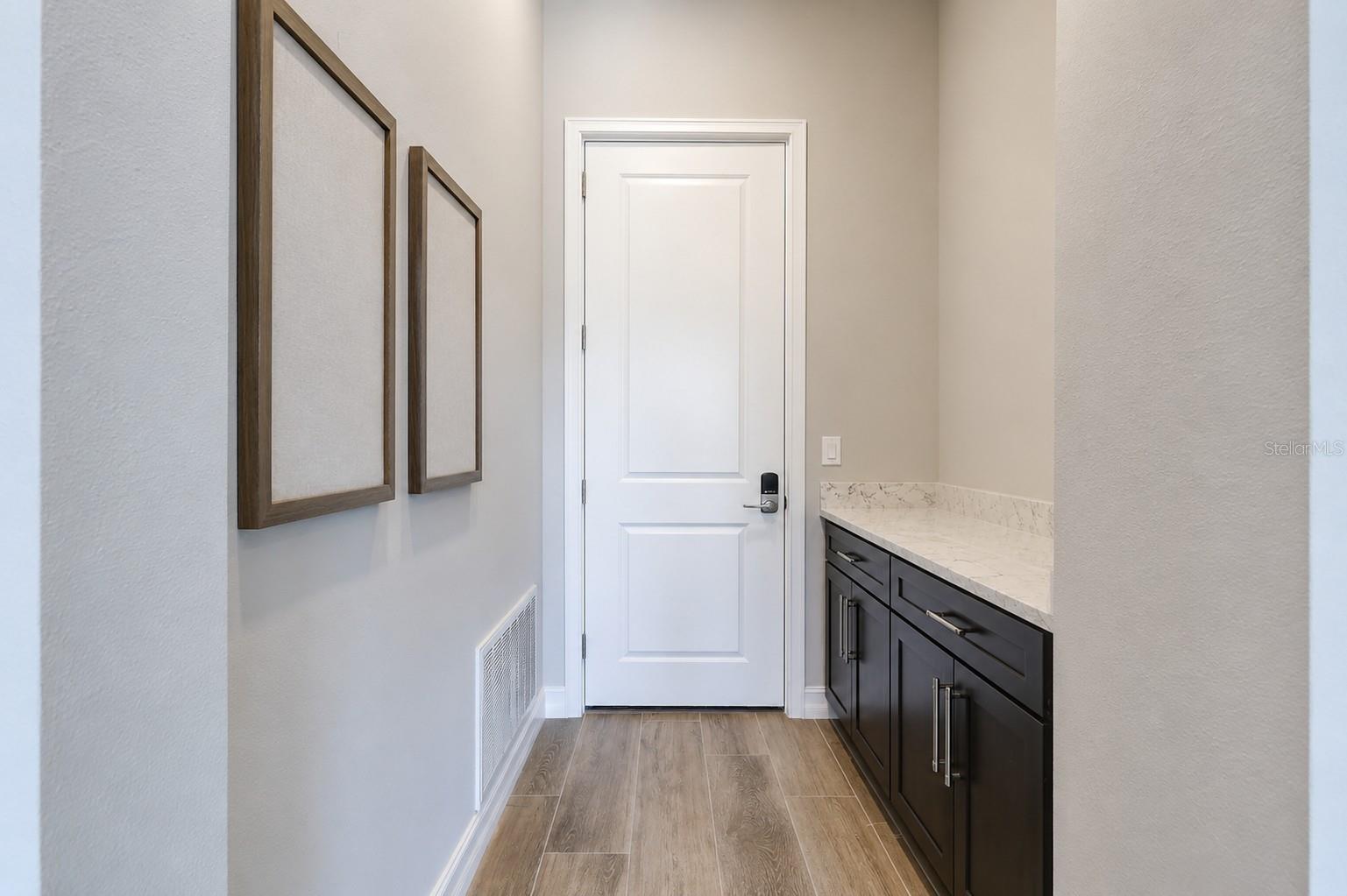 18014 Woodland View Dr Property Photo 34