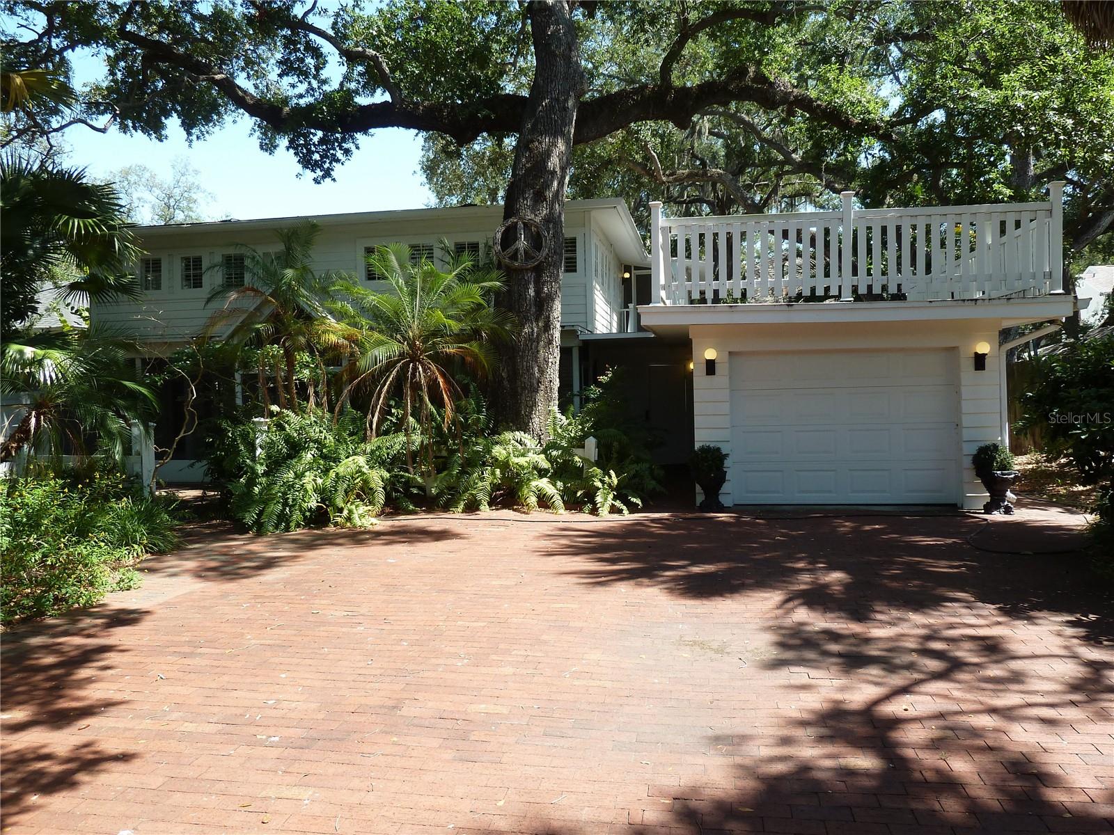 3302 W Villa Rosa St Property Photo 1