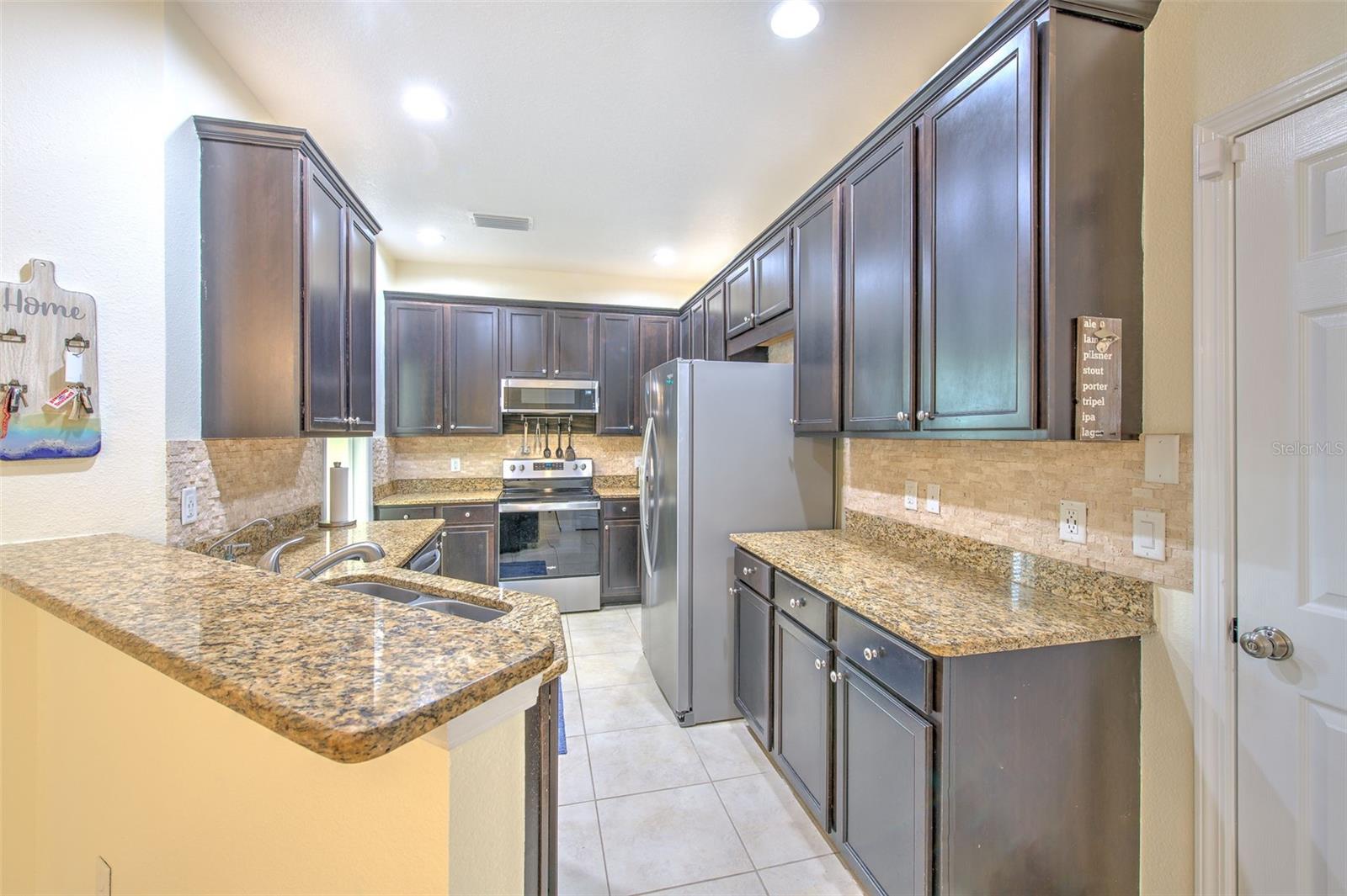 5409 Conch Shell Pl Property Photo 12