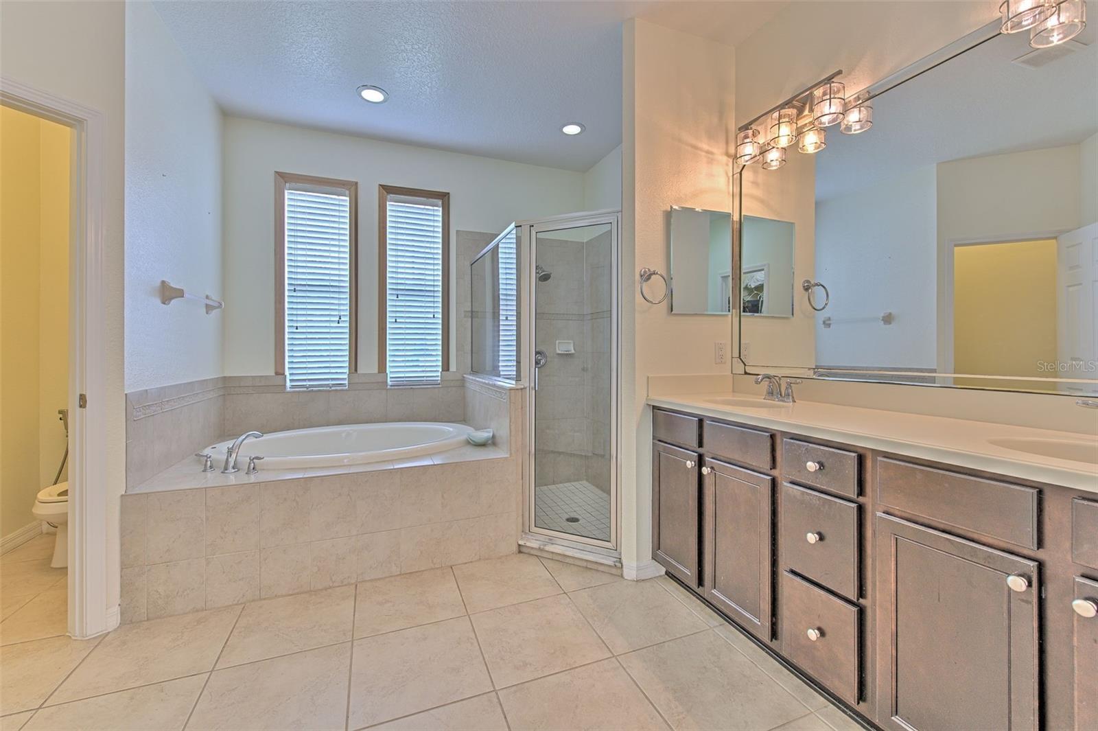 5409 Conch Shell Pl Property Photo 25