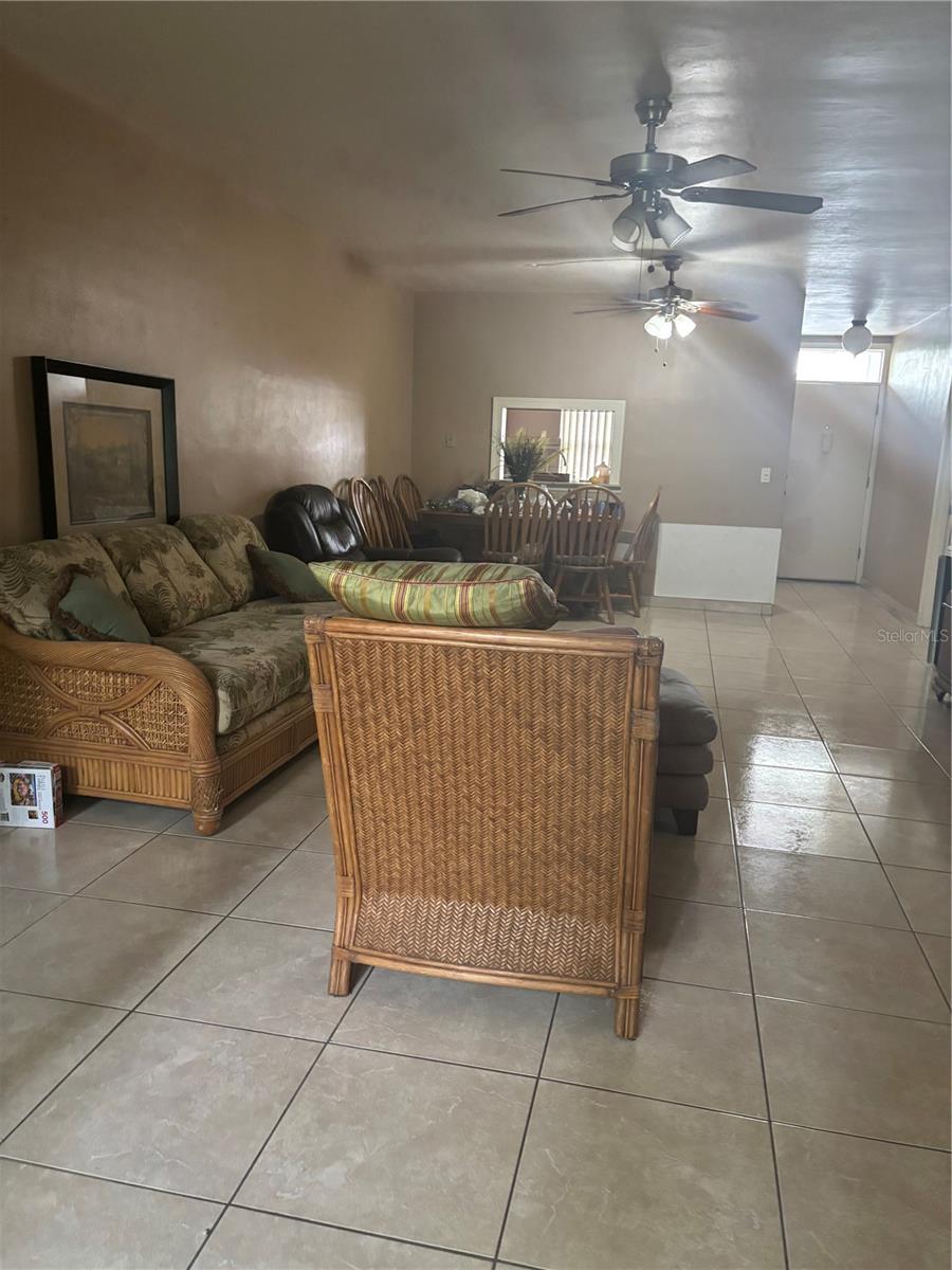 1433 S Belcher Rd #g1 Property Photo 14