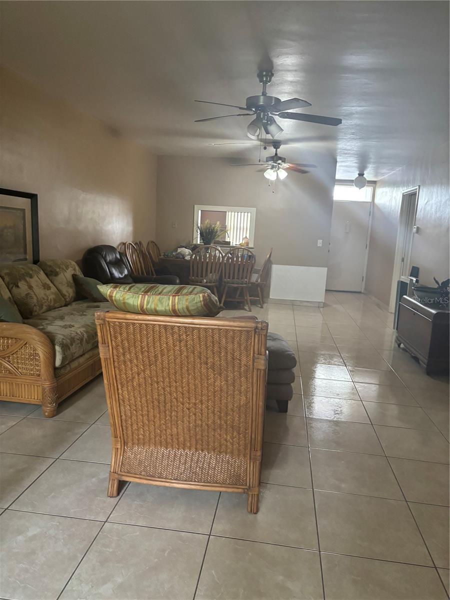 1433 S Belcher Rd #g1 Property Photo 15