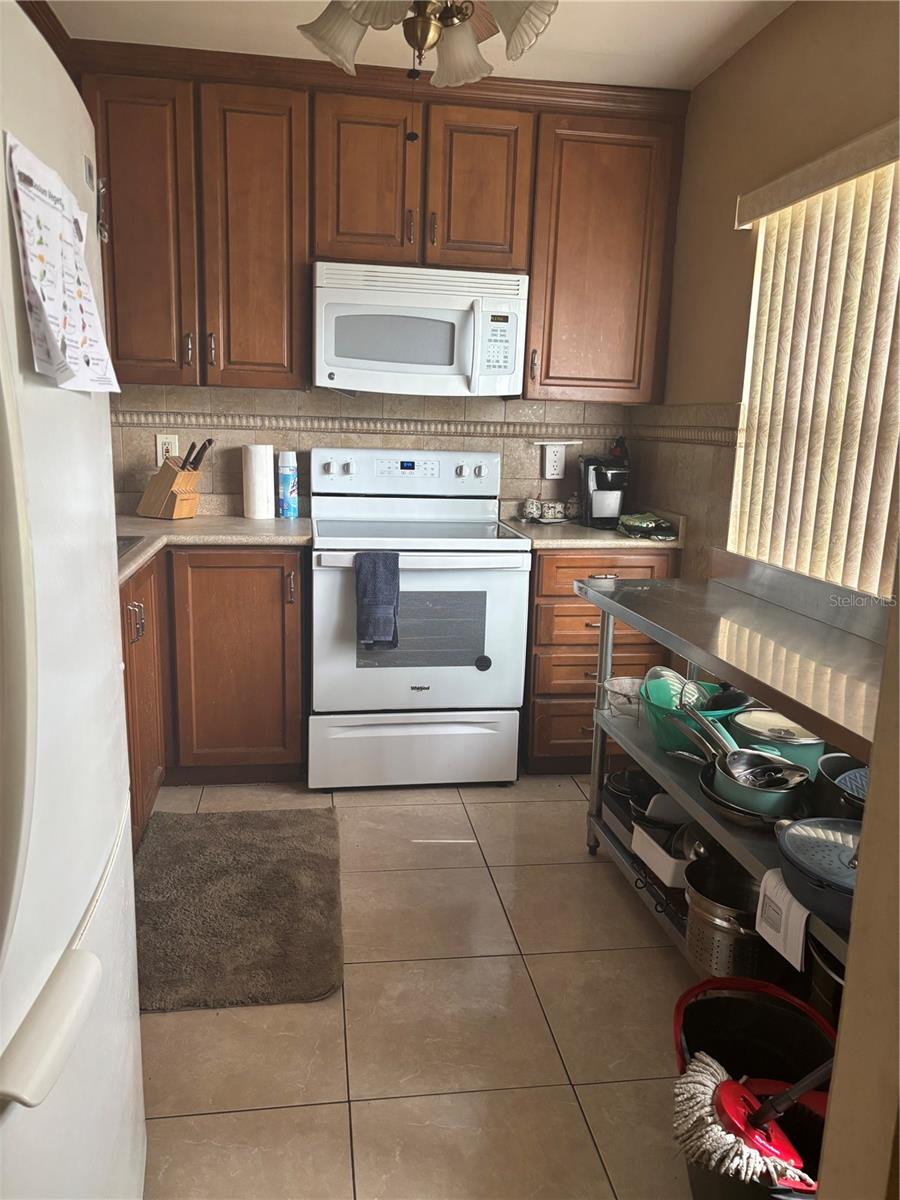 1433 S Belcher Rd #g1 Property Photo 20