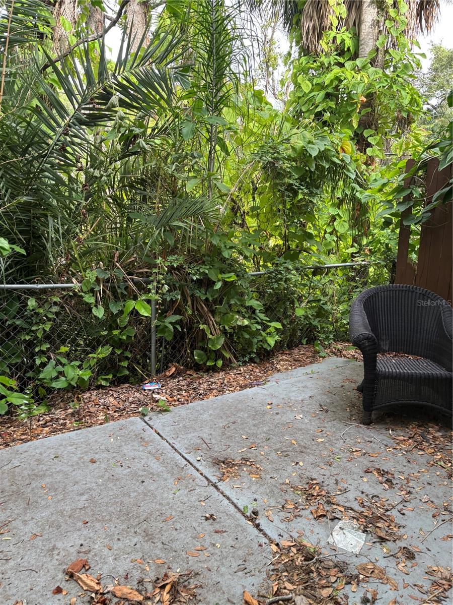1433 S Belcher Rd #g1 Property Photo 22