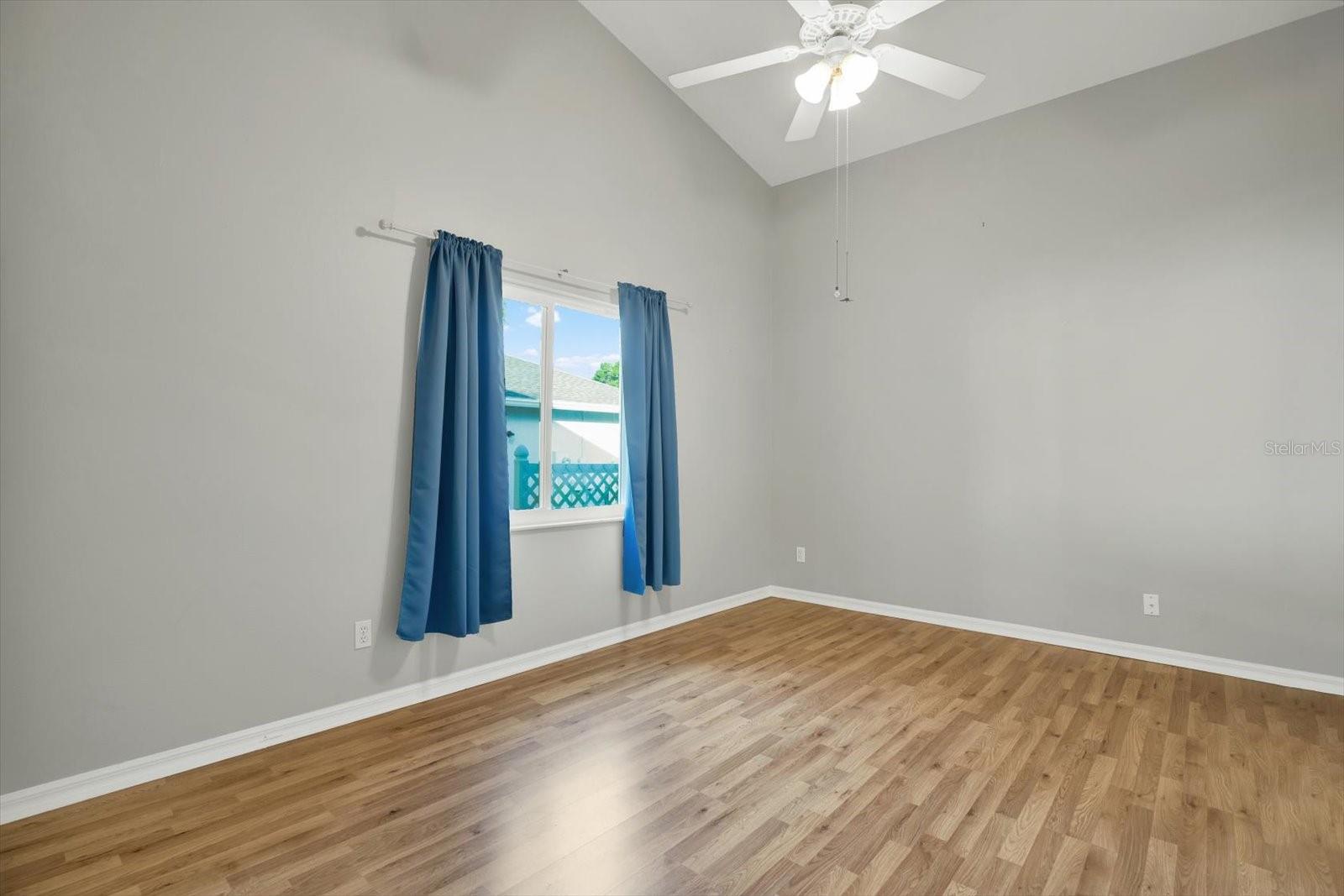 5924 Willow Creek Ct Property Photo 19