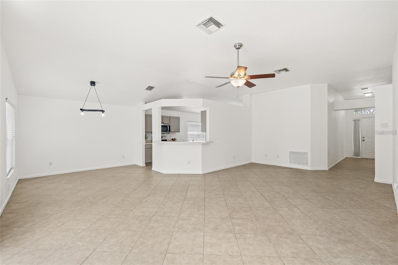 13102 Early Run Ln Property Photo 7