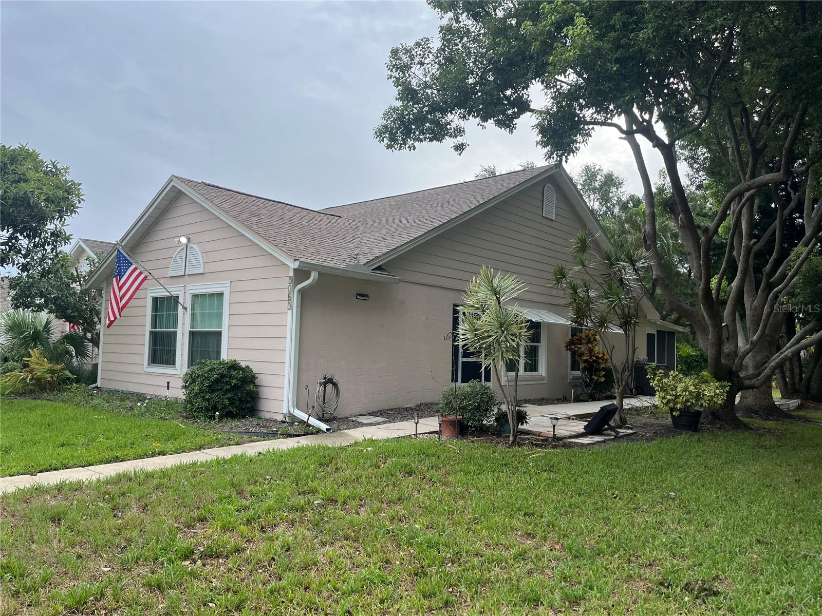 2387 BENTLEY DRIVE Property Photo 1
