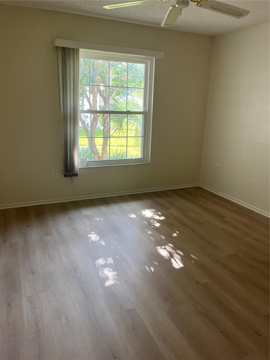2387 Bentley Drive Property Photo 8