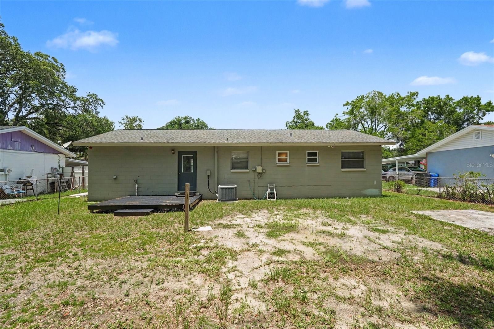 4419 Dolphin Dr Property Photo 20