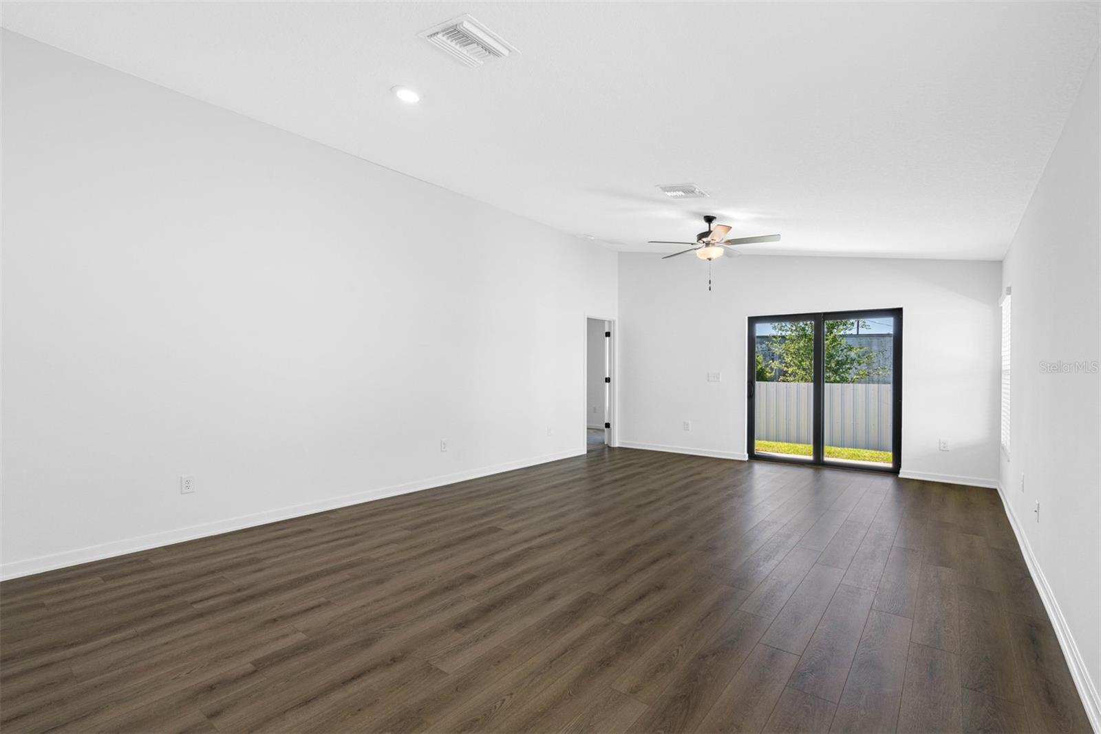 14152 Firefly St Property Photo 5