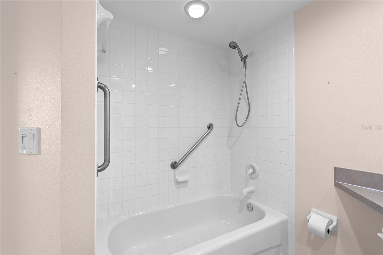 1200 Country Club Dr #1301 Property Photo 48