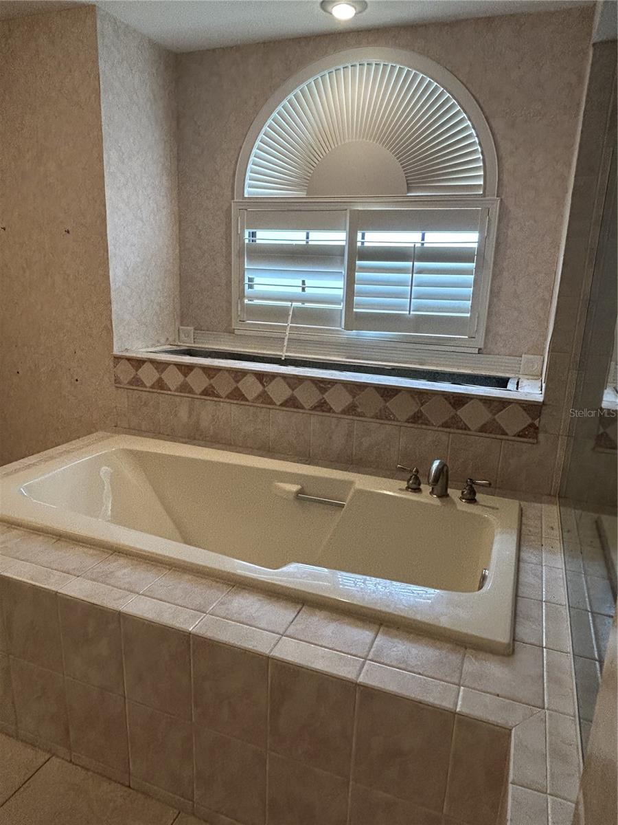 1612 Gulf Beach Blvd Property Photo 14