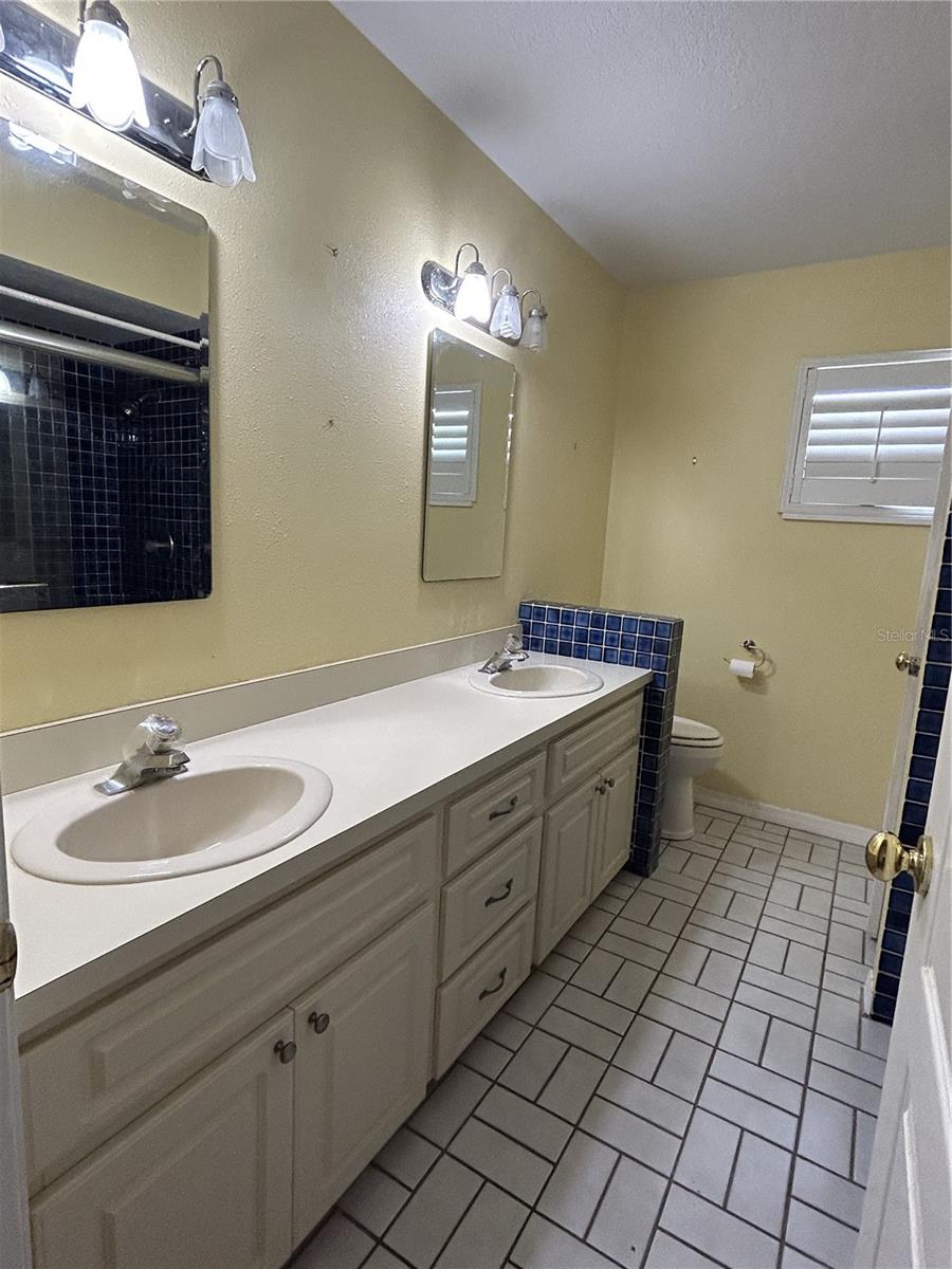 1612 Gulf Beach Blvd Property Photo 40