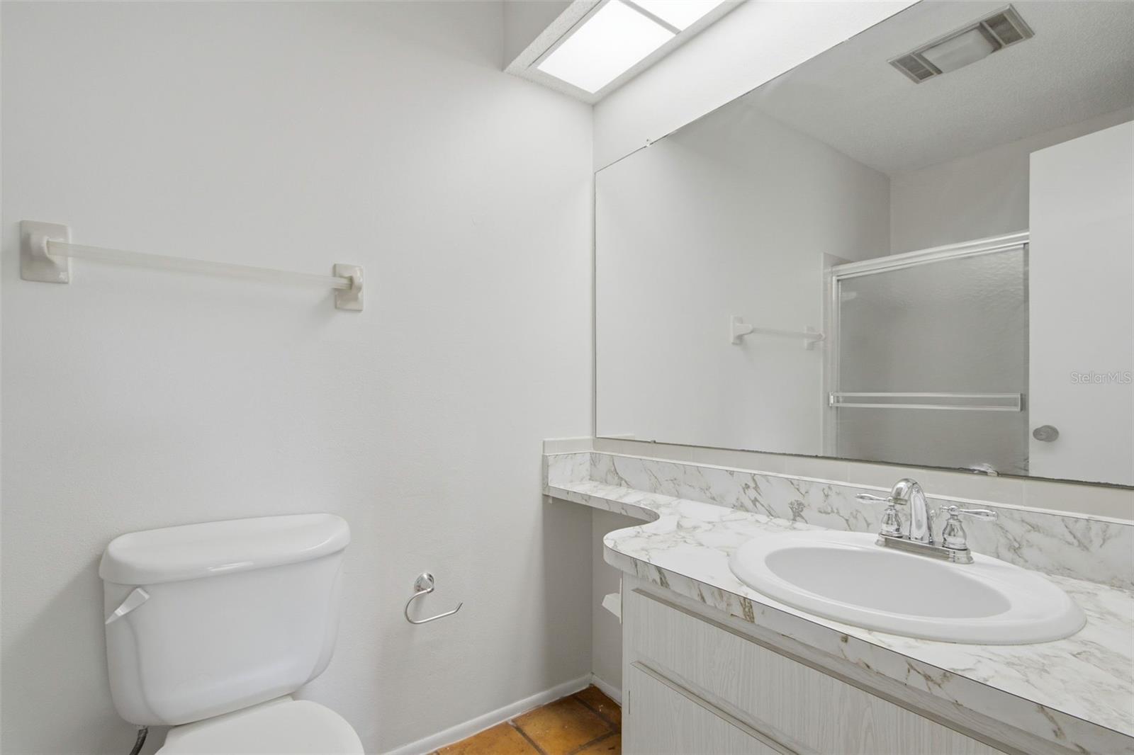 10 Quails Run Blvd #8 Property Photo 16