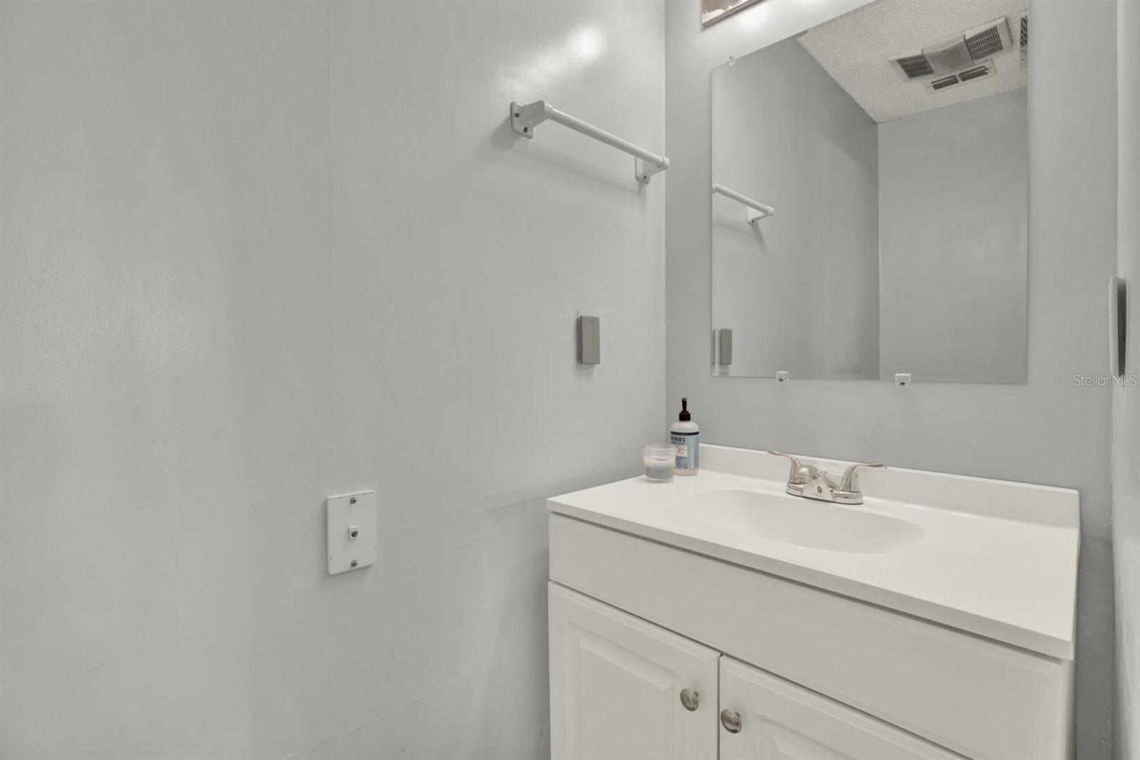 12411 Weatherstone Row Property Photo 16