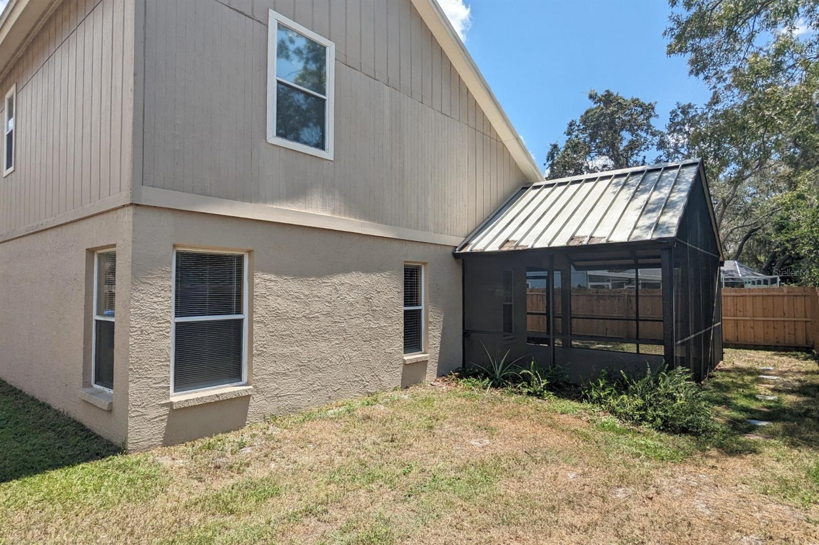 4029 Quail Briar Dr Property Photo 2